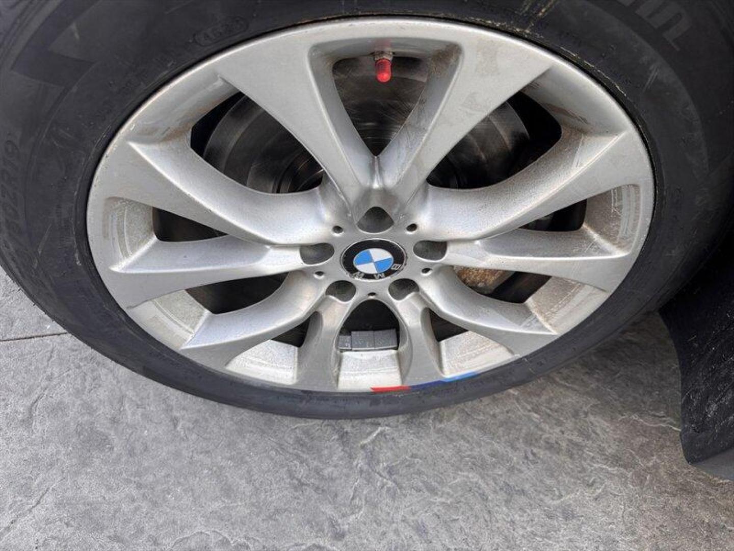 2015 Black Sapphire Metallic BMW X5 xDrive50i (5UXKR6C56F0) with an 4.4L Twin Turbo V8 445hp 480ft. lbs. engine, Automatic transmission, located at 25355 Eames Street, Channahon, IL, 60410, (815) 467-1807, 41.429108, -88.228432 - Rev up your driving experience with the 2015 BMW X5 xDrive50i, a powerhouse on wheels that's sure to make heads turn. Under the hood, you'll find a ferocious 4.4L Twin Turbo V8 engine pumping out a jaw-dropping 445hp and 480ft. lbs. of torque, giving you the adrenaline rush you crave. Jet Black on - Photo#9