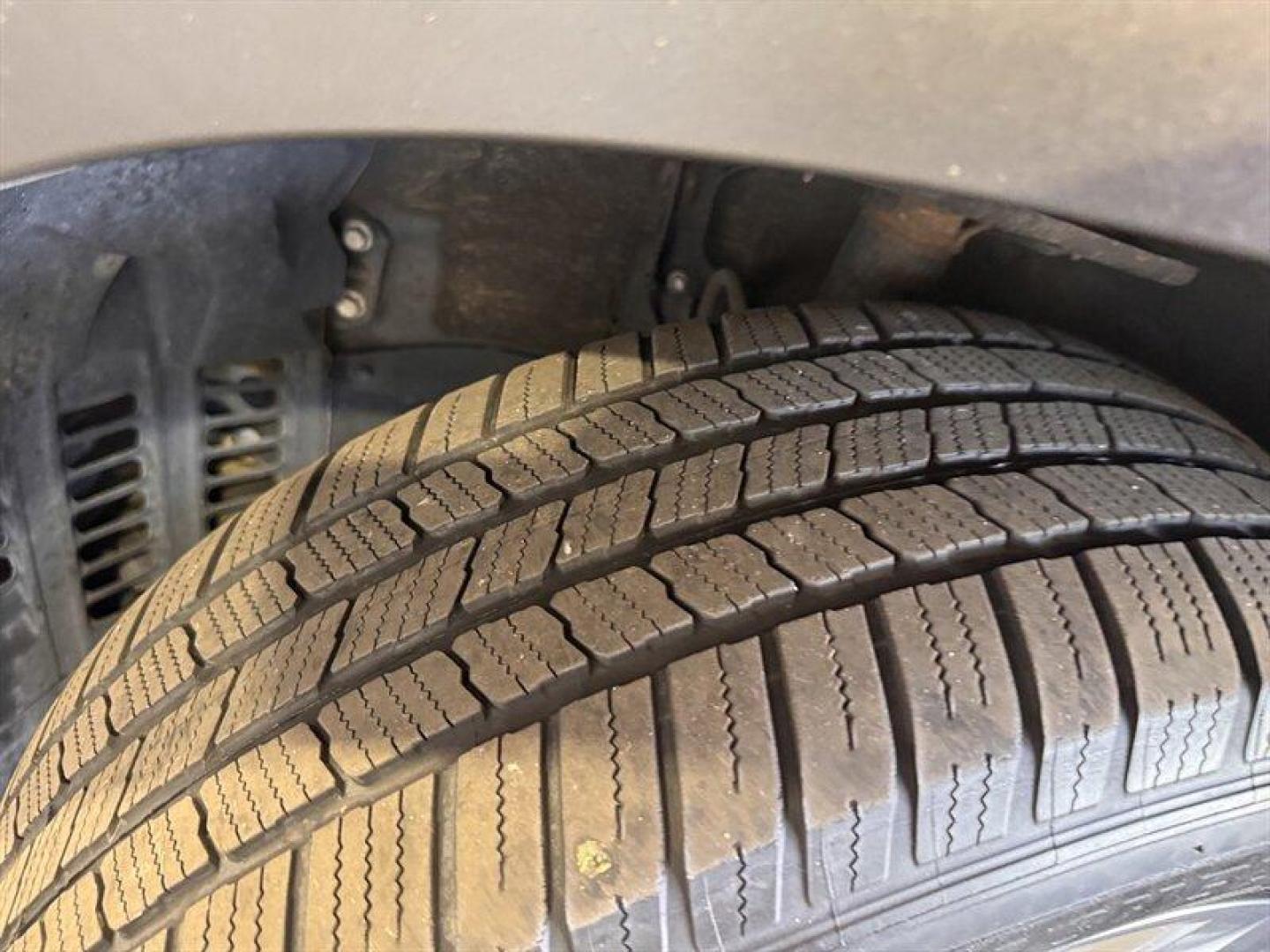 2016 Creme Brulee Mica Toyota Highlander Limited (5TDDKRFH5GS) with an 3.5L V6 270hp 248ft. lbs. engine, Automatic transmission, located at 25355 Eames Street, Channahon, IL, 60410, (815) 467-1807, 41.429108, -88.228432 - Get ready to elevate your driving experience with the stunning 2016 Toyota Highlander Limited in the elegant Creme Brulee Mica exterior color and luxurious Almond interior. Powered by a robust 3.5L V6 engine producing 270hp and 248ft. lbs. of torque, this SUV is ready to take on any adventure with s - Photo#11