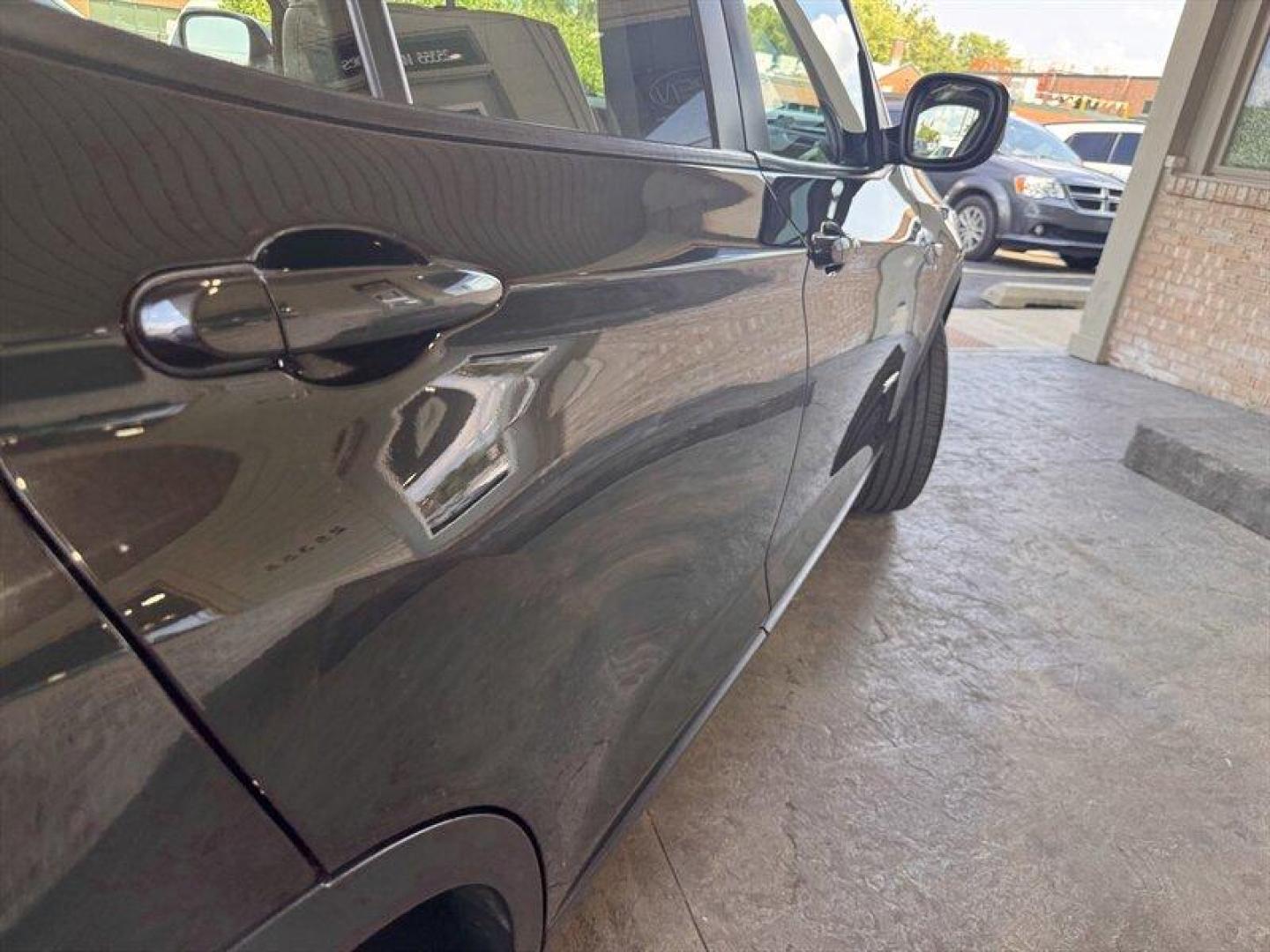 2013 Black Sapphire Metallic BMW X3 xDrive28i (5UXWX9C59D0) with an 2.0L Turbo I4 240hp 260ft. lbs. engine, Automatic transmission, located at 25355 Eames Street, Channahon, IL, 60410, (815) 467-1807, 41.429108, -88.228432 - Introducing the stylish and powerful 2013 BMW X3 xDrive28i! This beauty is equipped with a 2.0L Turbo I4 engine that delivers an impressive 240hp and 260ft. lbs. of torque, giving you the perfect balance of performance and efficiency. Step inside this luxurious SUV and you'll find a host of factory - Photo#9