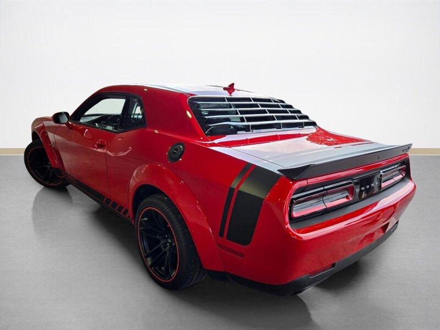 2021 Octane Red Pearl Coat Dodge Challenger R/T Scat Pack Widebody (2C3CDZFJ1MH) with an HEMI 6.4L V8 485hp 475ft. lbs. engine, Automatic transmission, located at 25355 Eames Street, Channahon, IL, 60410, (815) 467-1807, 41.429108, -88.228432 - Buckle up, because this 2021 Dodge Challenger R/T Scat Pack is a force to be reckoned with! Under the hood, you've got a HEMI 6.4L V8 engine cranking out a whopping 485 horsepower and 475 ft. lbs. of torque - talk about a powerhouse on wheels! Now, let's talk factory default features, darling. This - Photo#4