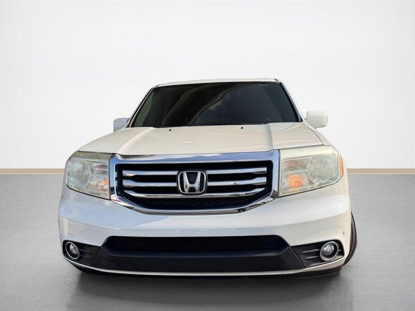2014 White Diamond Pearl Honda Pilot Touring (5FNYF4H97EB) with an 3.5L V6 250hp 253ft. lbs. engine, Automatic transmission, located at 25355 Eames Street, Channahon, IL, 60410, (815) 467-1807, 41.429108, -88.228432 - Get behind the wheel of this powerhouse - the 2014 Honda Pilot Touring in White Diamond Pearl. With a commanding 3.5L V6 engine delivering an impressive 250hp and 253ft. lbs. of torque, you'll feel the thrill of the road like never before. The sleek exterior is beautifully complemented by the luxuri - Photo#7