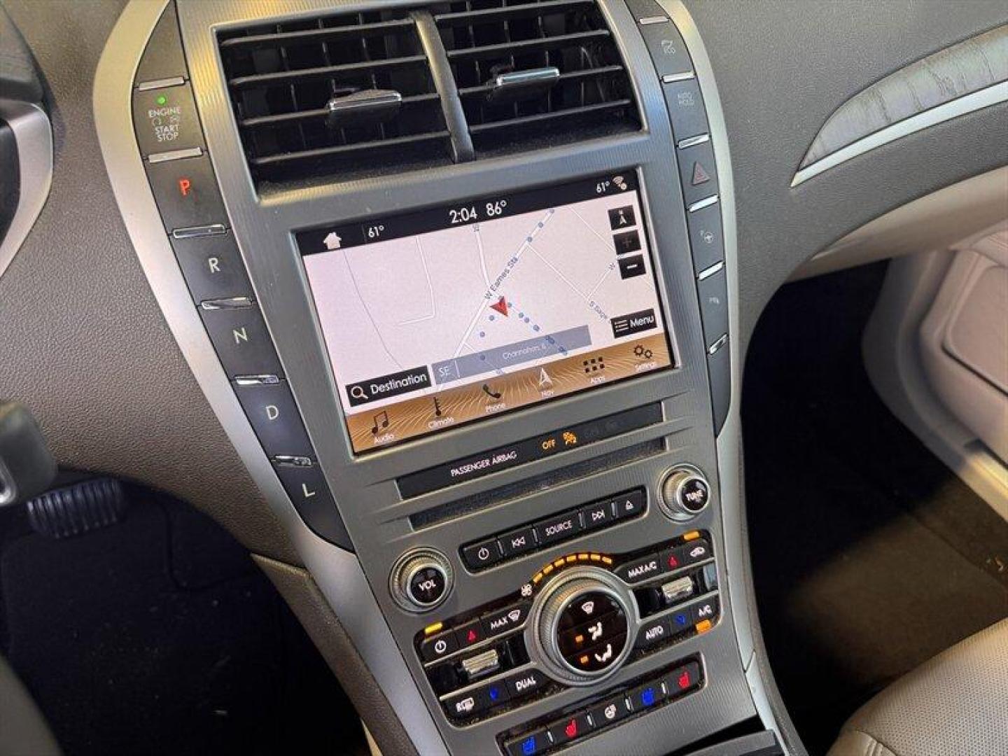 2019 White Platinum Tri-Coat Lincoln MKZ Hybrid Hybrid Reserve (3LN6L5MU2KR) with an 2.0 engine, Automatic transmission, located at 25355 Eames Street, Channahon, IL, 60410, (815) 467-1807, 41.429108, -88.228432 - Introducing the sophisticated and eco-friendly 2019 Lincoln MKZ Hybrid Reserve II. Equipped with a powerful 2.0-liter engine, this luxury sedan offers a seamless blend of performance and efficiency. The factory default features of the Lincoln MKZ Hybrid Reserve II are designed to elevate your drivi - Photo#20