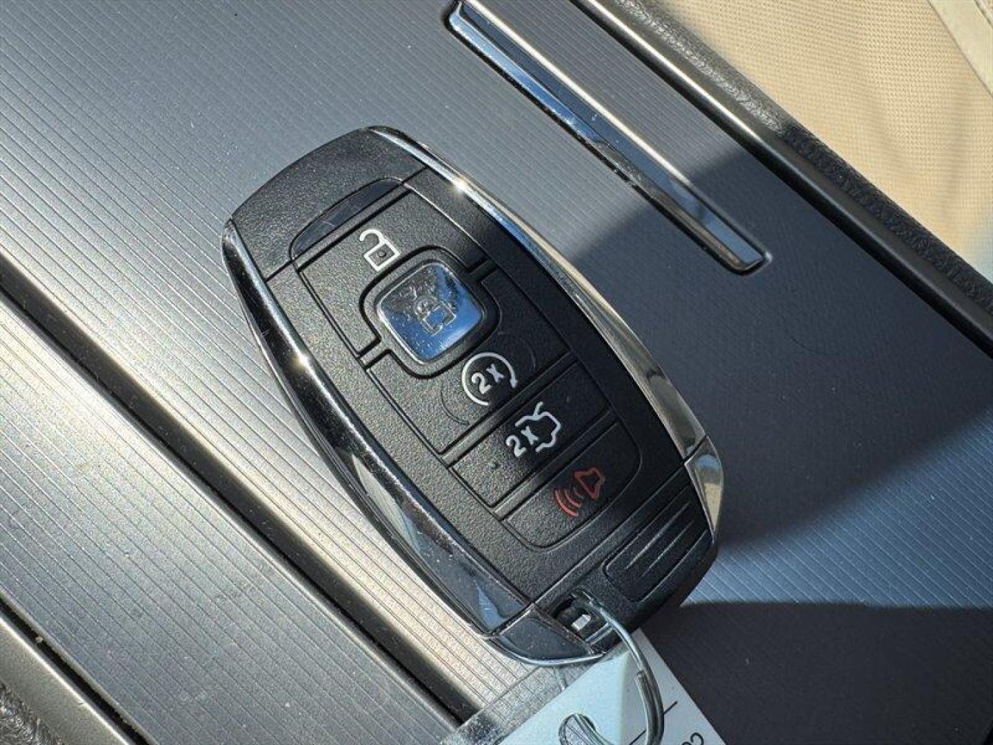 2019 White Platinum Tri-Coat Lincoln MKZ Hybrid Hybrid Reserve (3LN6L5MU2KR) with an 2.0 engine, Automatic transmission, located at 25355 Eames Street, Channahon, IL, 60410, (815) 467-1807, 41.429108, -88.228432 - Introducing the sophisticated and eco-friendly 2019 Lincoln MKZ Hybrid Reserve II. Equipped with a powerful 2.0-liter engine, this luxury sedan offers a seamless blend of performance and efficiency. The factory default features of the Lincoln MKZ Hybrid Reserve II are designed to elevate your drivi - Photo#32