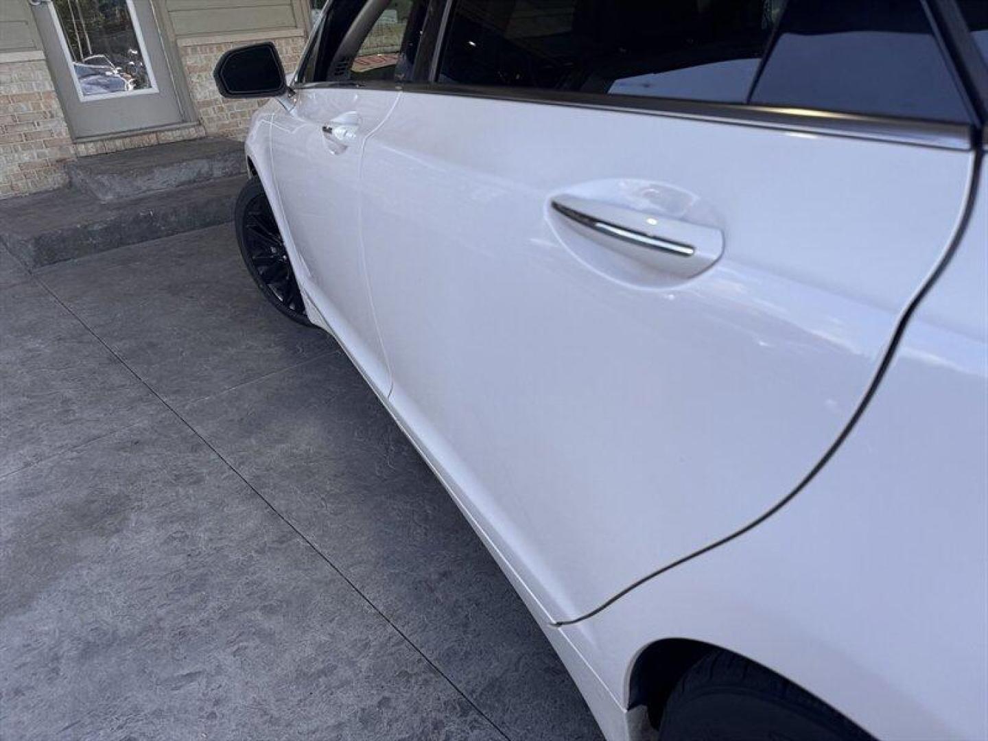 2019 White Platinum Tri-Coat Lincoln MKZ Hybrid Hybrid Reserve (3LN6L5MU2KR) with an 2.0 engine, Automatic transmission, located at 25355 Eames Street, Channahon, IL, 60410, (815) 467-1807, 41.429108, -88.228432 - Introducing the sophisticated and eco-friendly 2019 Lincoln MKZ Hybrid Reserve II. Equipped with a powerful 2.0-liter engine, this luxury sedan offers a seamless blend of performance and efficiency. The factory default features of the Lincoln MKZ Hybrid Reserve II are designed to elevate your drivi - Photo#8