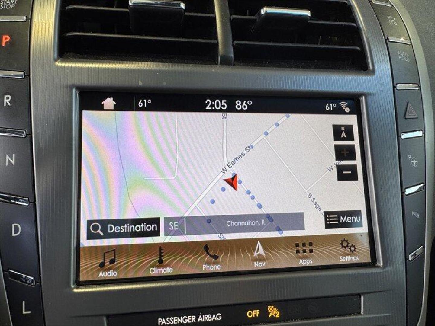 2019 White Platinum Tri-Coat Lincoln MKZ Hybrid Hybrid Reserve (3LN6L5MU2KR) with an 2.0 engine, Automatic transmission, located at 25355 Eames Street, Channahon, IL, 60410, (815) 467-1807, 41.429108, -88.228432 - Introducing the sophisticated and eco-friendly 2019 Lincoln MKZ Hybrid Reserve II. Equipped with a powerful 2.0-liter engine, this luxury sedan offers a seamless blend of performance and efficiency. The factory default features of the Lincoln MKZ Hybrid Reserve II are designed to elevate your drivi - Photo#19
