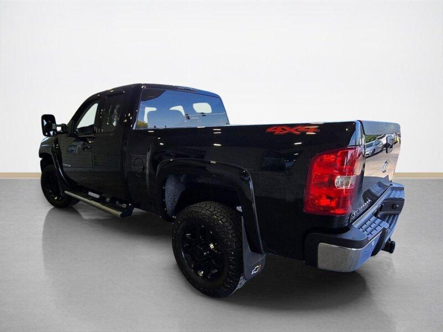2013 Black Chevrolet Silverado 2500HD LT (1GC2KXC81DZ) with an Duramax 6.6L Diesel Turbo V8 397hp 765ft. lbs. engine, Automatic transmission, located at 25355 Eames Street, Channahon, IL, 60410, (815) 467-1807, 41.429108, -88.228432 - Introducing the mighty 2013 Chevrolet Silverado 2500HD LT - a truck that's more powerful than your morning coffee! With its Duramax 6.6L Diesel Turbo V8 engine pumping out a whopping 397hp and 765ft. lbs. of torque, this beast is ready to conquer any road or job site you throw at it. Step into luxu - Photo#4