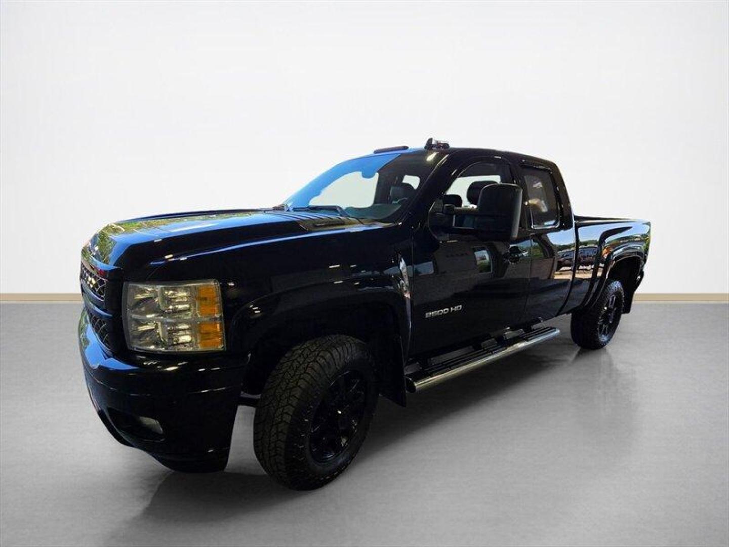 2013 Black Chevrolet Silverado 2500HD LT (1GC2KXC81DZ) with an Duramax 6.6L Diesel Turbo V8 397hp 765ft. lbs. engine, Automatic transmission, located at 25355 Eames Street, Channahon, IL, 60410, (815) 467-1807, 41.429108, -88.228432 - Introducing the mighty 2013 Chevrolet Silverado 2500HD LT - a truck that's more powerful than your morning coffee! With its Duramax 6.6L Diesel Turbo V8 engine pumping out a whopping 397hp and 765ft. lbs. of torque, this beast is ready to conquer any road or job site you throw at it. Step into luxu - Photo#6