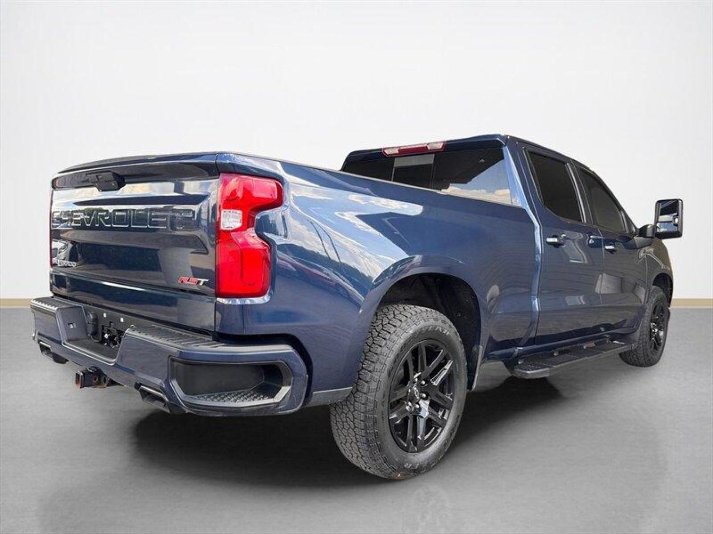 2021 Northsky Blue Metallic Chevrolet Silverado 1500 RST (1GCUYEETXMZ) with an 3.0 engine, Automatic transmission, located at 25355 Eames Street, Channahon, IL, 60410, (815) 467-1807, 41.429108, -88.228432 - Get ready to dominate the road in the 2021 Chevrolet Silverado 1500 RST! Equipped with a powerful 3.0 engine, this beast is ready to unleash its full potential. This bad boy comes loaded with the Convenience Package II, Z71 Off-Road Package, and Protection Package, ensuring you're always prepared fo - Photo#2