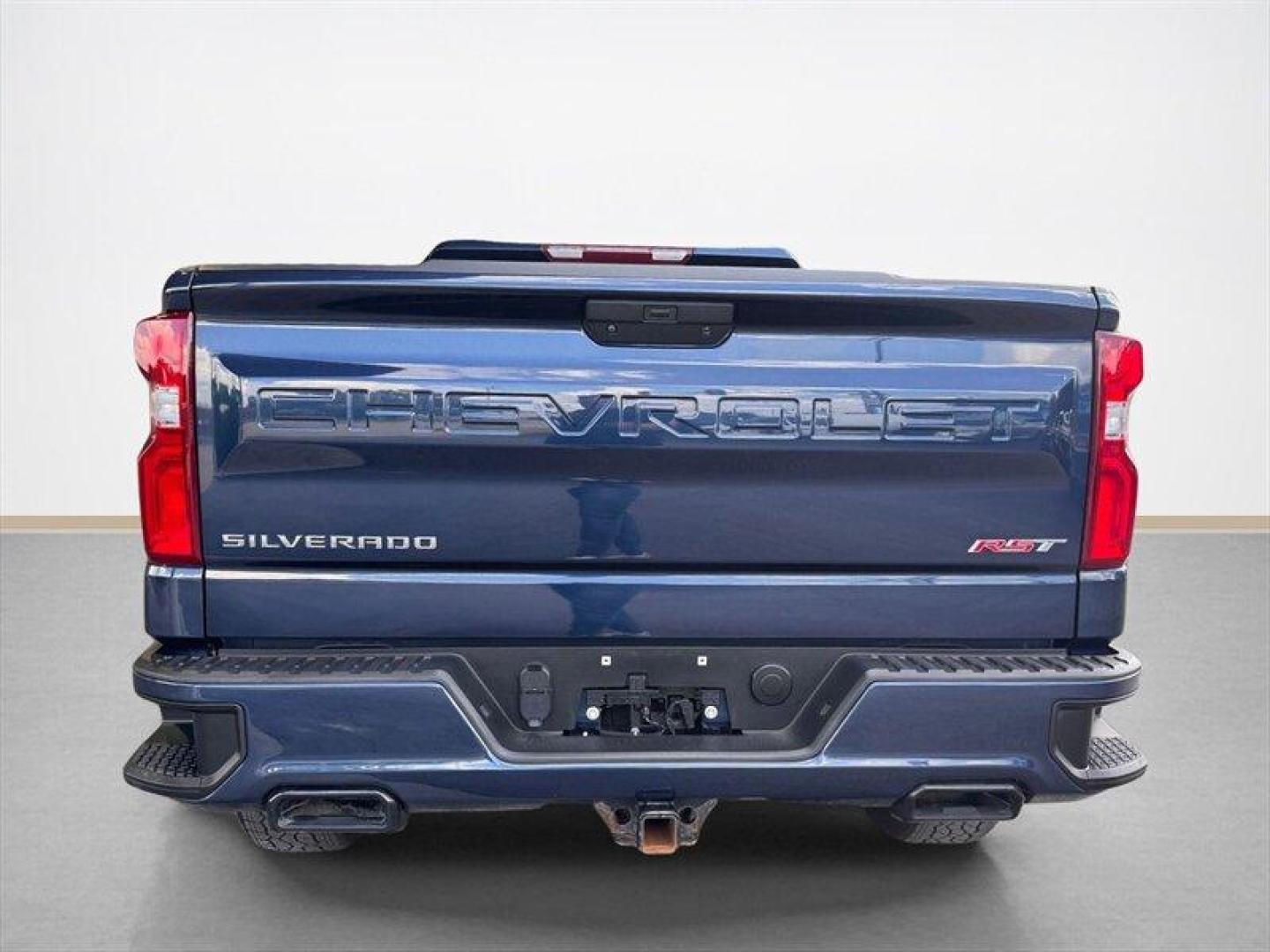 2021 Northsky Blue Metallic Chevrolet Silverado 1500 RST (1GCUYEETXMZ) with an 3.0 engine, Automatic transmission, located at 25355 Eames Street, Channahon, IL, 60410, (815) 467-1807, 41.429108, -88.228432 - Get ready to dominate the road in the 2021 Chevrolet Silverado 1500 RST! Equipped with a powerful 3.0 engine, this beast is ready to unleash its full potential. This bad boy comes loaded with the Convenience Package II, Z71 Off-Road Package, and Protection Package, ensuring you're always prepared fo - Photo#3