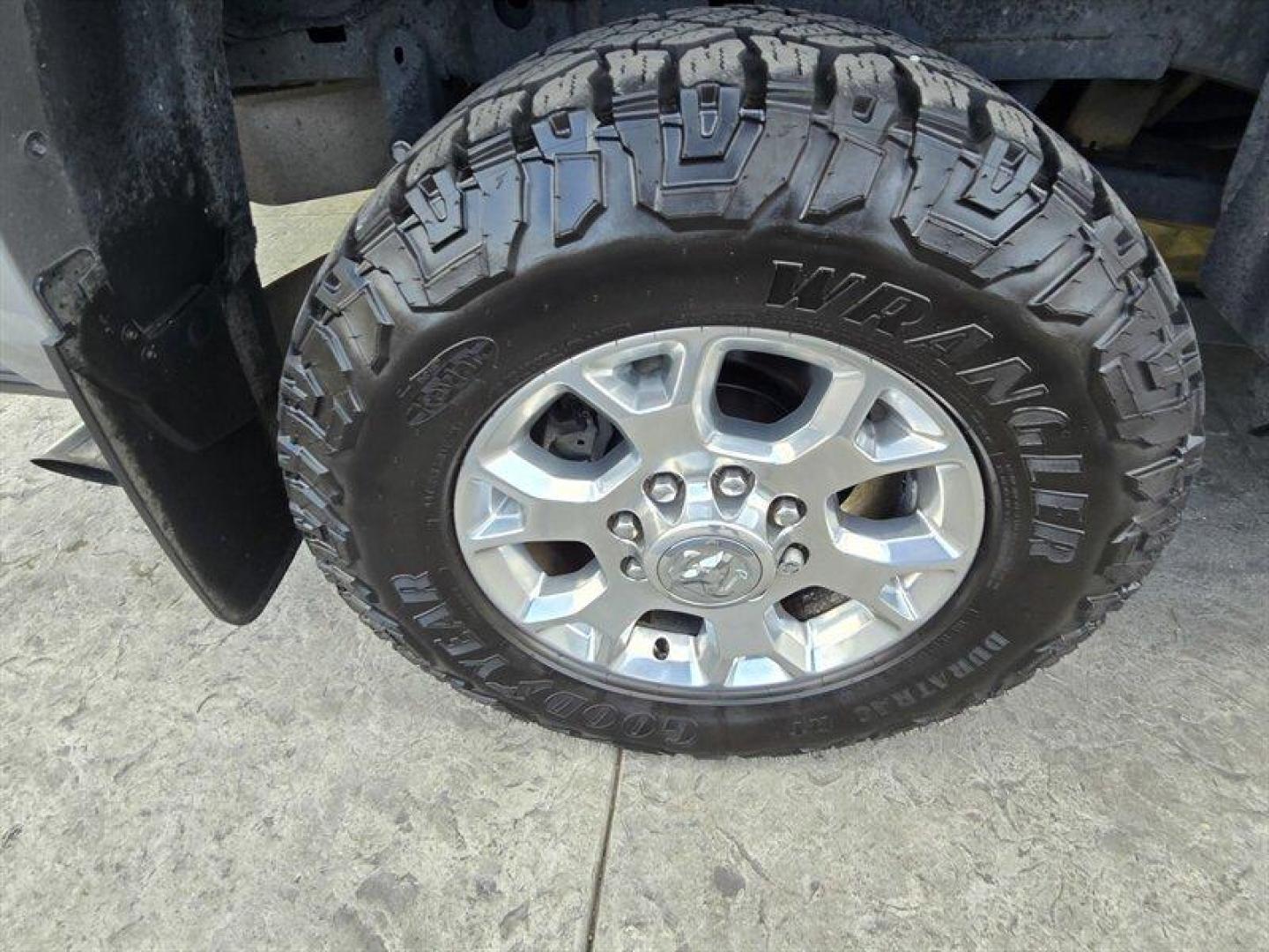 2022 Billet Silver Metallic Clear Coat RAM 2500 Laramie (3C6UR5FL5NG) with an Cummins 6.7L Diesel Turbo I6 370hp 850ft. lbs. engine, Automatic transmission, located at 25355 Eames Street, Channahon, IL, 60410, (815) 467-1807, 41.429108, -88.228432 - Introducing the robust 2022 RAM 2500 Laramie, equipped with a formidable Cummins 6.7L Diesel Turbo I6 engine delivering 370hp and an impressive 850ft. lbs. of torque. This truck boasts a striking exterior combination of Diamond Black Crystal Pearl Coat and Billet Silver Metallic Clear Coat, compleme - Photo#40