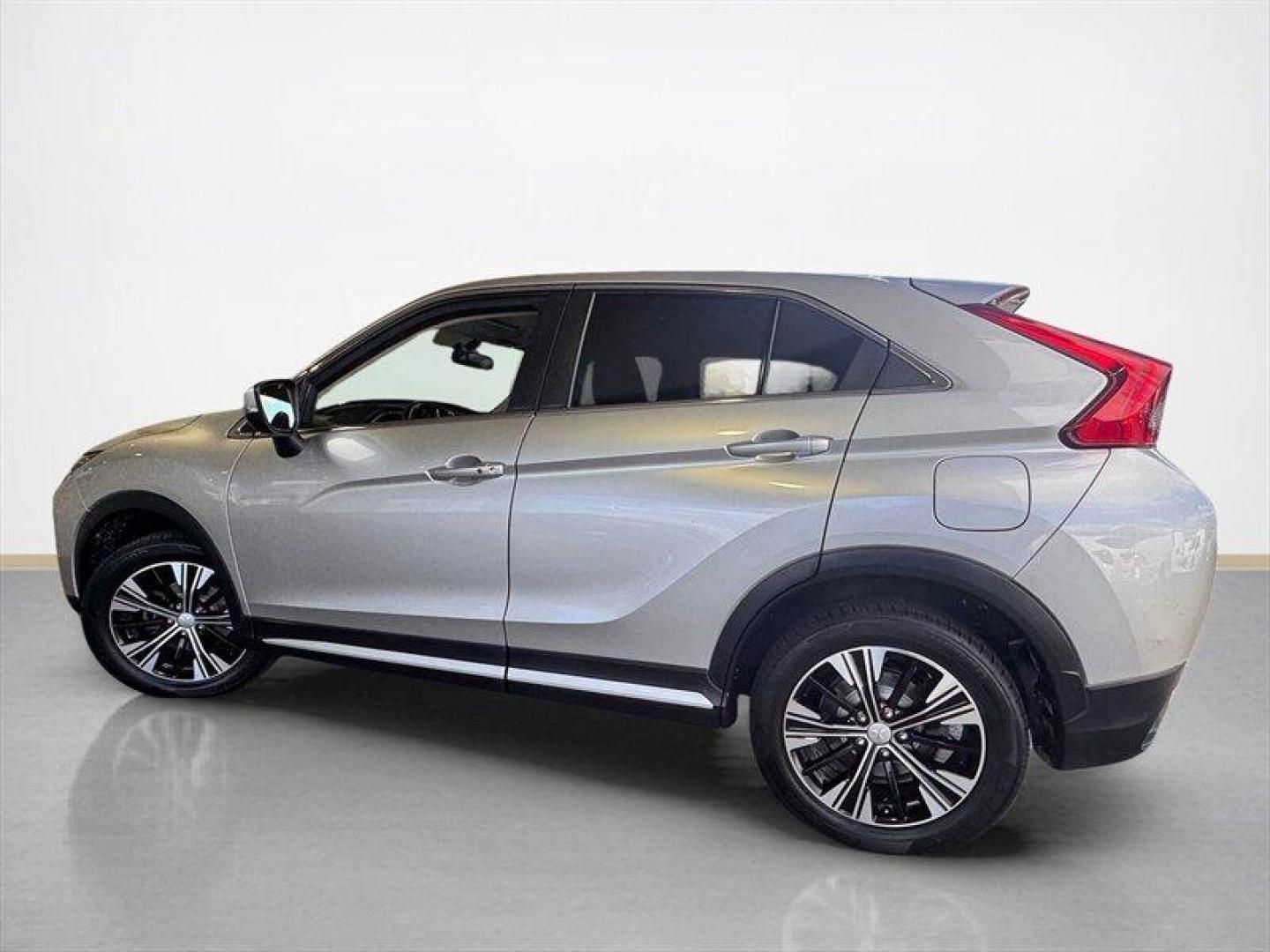 2018 Alloy Silver Metallic Mitsubishi Eclipse Cross SE (JA4AT5AA7JZ) with an 1.5L Turbo I4 152hp 184ft. lbs. engine, Automatic transmission, located at 25355 Eames Street, Channahon, IL, 60410, (815) 467-1807, 41.429108, -88.228432 - Introducing the 2018 Mitsubishi Eclipse Cross SE - a powerhouse on wheels! This beast is equipped with a robust 1.5L Turbo I4 engine that delivers a thrilling 152hp and 184ft. lbs. of torque, ensuring you feel the adrenaline rush with every drive. Straight from the factory, this Eclipse Cross SE co - Photo#6