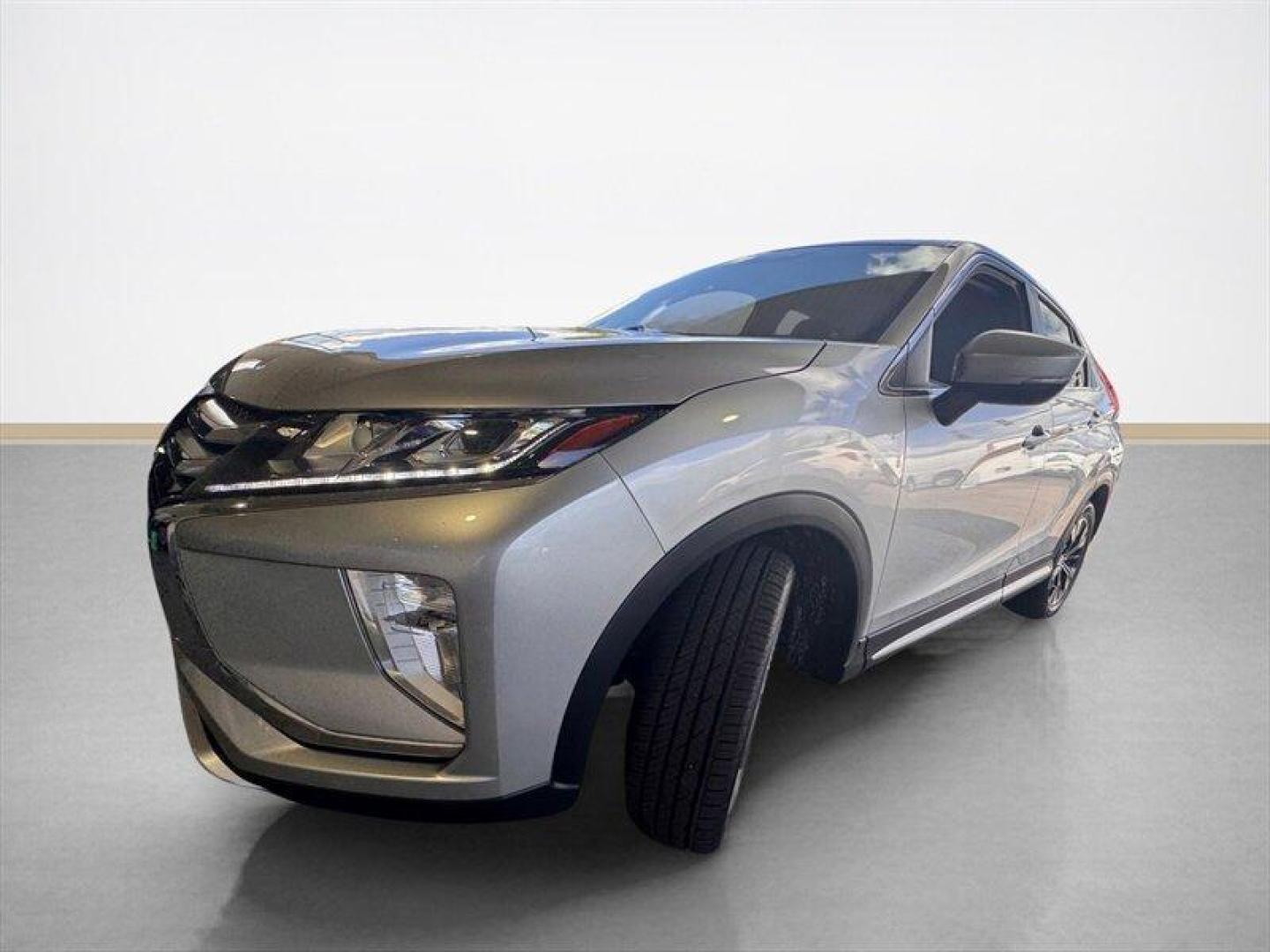 2018 Alloy Silver Metallic Mitsubishi Eclipse Cross SE (JA4AT5AA7JZ) with an 1.5L Turbo I4 152hp 184ft. lbs. engine, Automatic transmission, located at 25355 Eames Street, Channahon, IL, 60410, (815) 467-1807, 41.429108, -88.228432 - Introducing the 2018 Mitsubishi Eclipse Cross SE - a powerhouse on wheels! This beast is equipped with a robust 1.5L Turbo I4 engine that delivers a thrilling 152hp and 184ft. lbs. of torque, ensuring you feel the adrenaline rush with every drive. Straight from the factory, this Eclipse Cross SE co - Photo#7