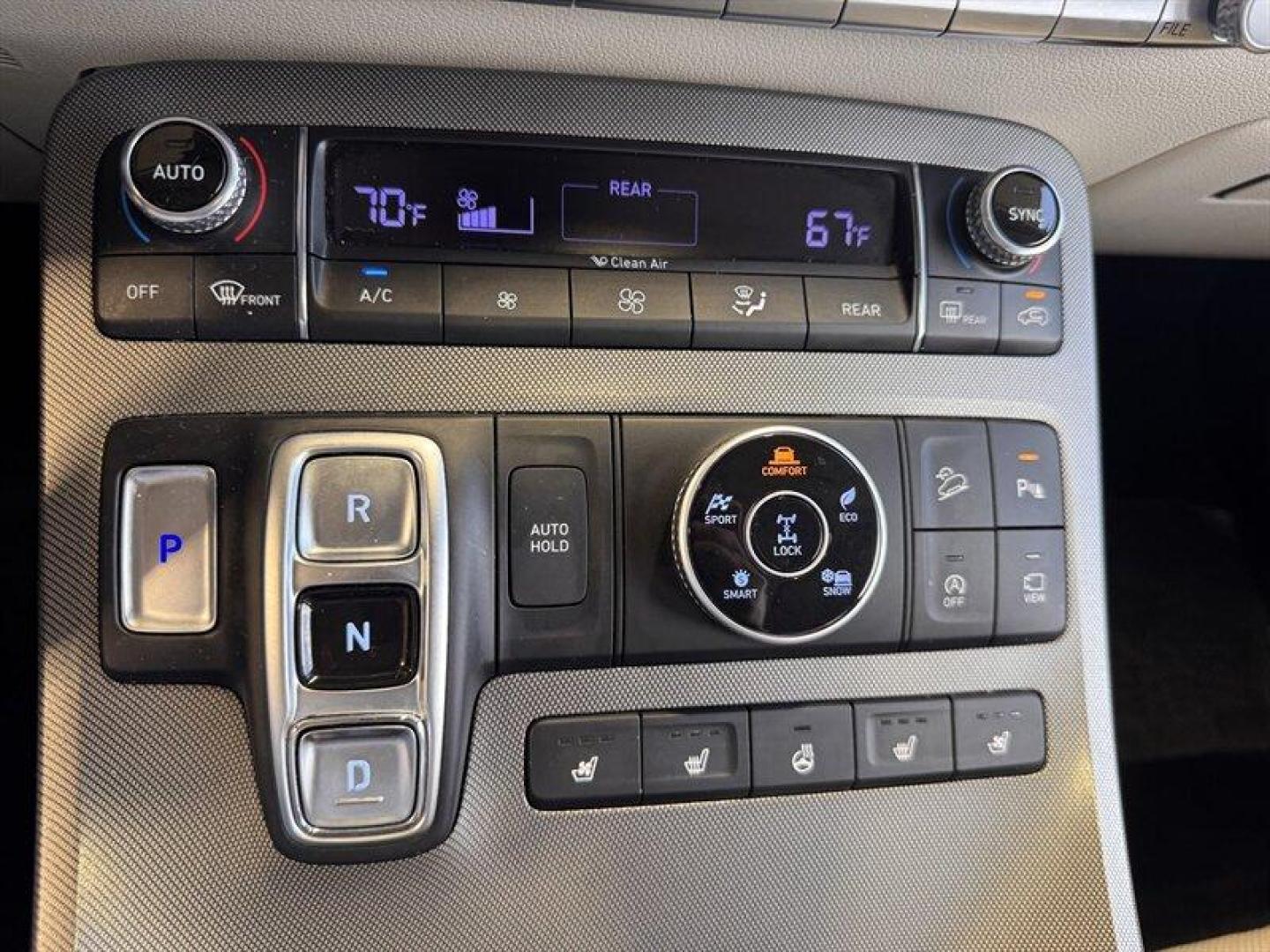 2021 Hyper White Hyundai PALISADE Calligraphy (KM8R7DHE4MU) with an 3.8L V6 291hp 262ft. lbs. engine, Automatic transmission, located at 25355 Eames Street, Channahon, IL, 60410, (815) 467-1807, 41.429108, -88.228432 - Picture yourself cruising down the boulevard in the 2021 Hyundai PALISADE Calligraphy - the epitome of luxury meets performance. This bad boy is equipped with a powerful 3.8L V6 engine that roars with 291hp and 262ft. lbs. of torque, giving you the thrill of the ride you've been craving. But wait, - Photo#24