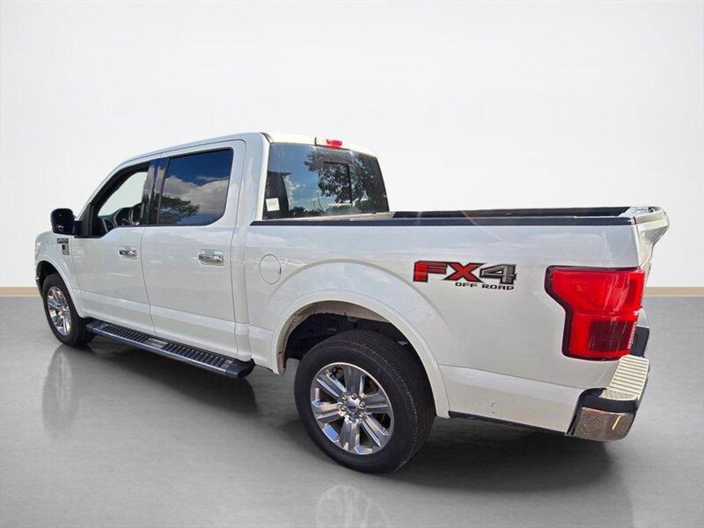 2020 Iconic Silver Ford F-150 Lariat (1FTEW1E47LF) with an EcoBoost 3.5L Twin Turbo V6 375hp 470ft. lbs. engine, Automatic transmission, located at 25355 Eames Street, Channahon, IL, 60410, (815) 467-1807, 41.429108, -88.228432 - ** LOCAL TRADE IN, WHOLESALE AS-IS SPERCIAL, HAS COLD START UP TIMING CHAIN NOISE. ** This 2020 Ford F-150 Lariat comes equipped with a powerful EcoBoost 3.5L Twin Turbo V6 engine that delivers 375 horsepower and 470 ft. lbs. of torque. The exterior is finished in an elegant Iconic Silver color, com - Photo#3
