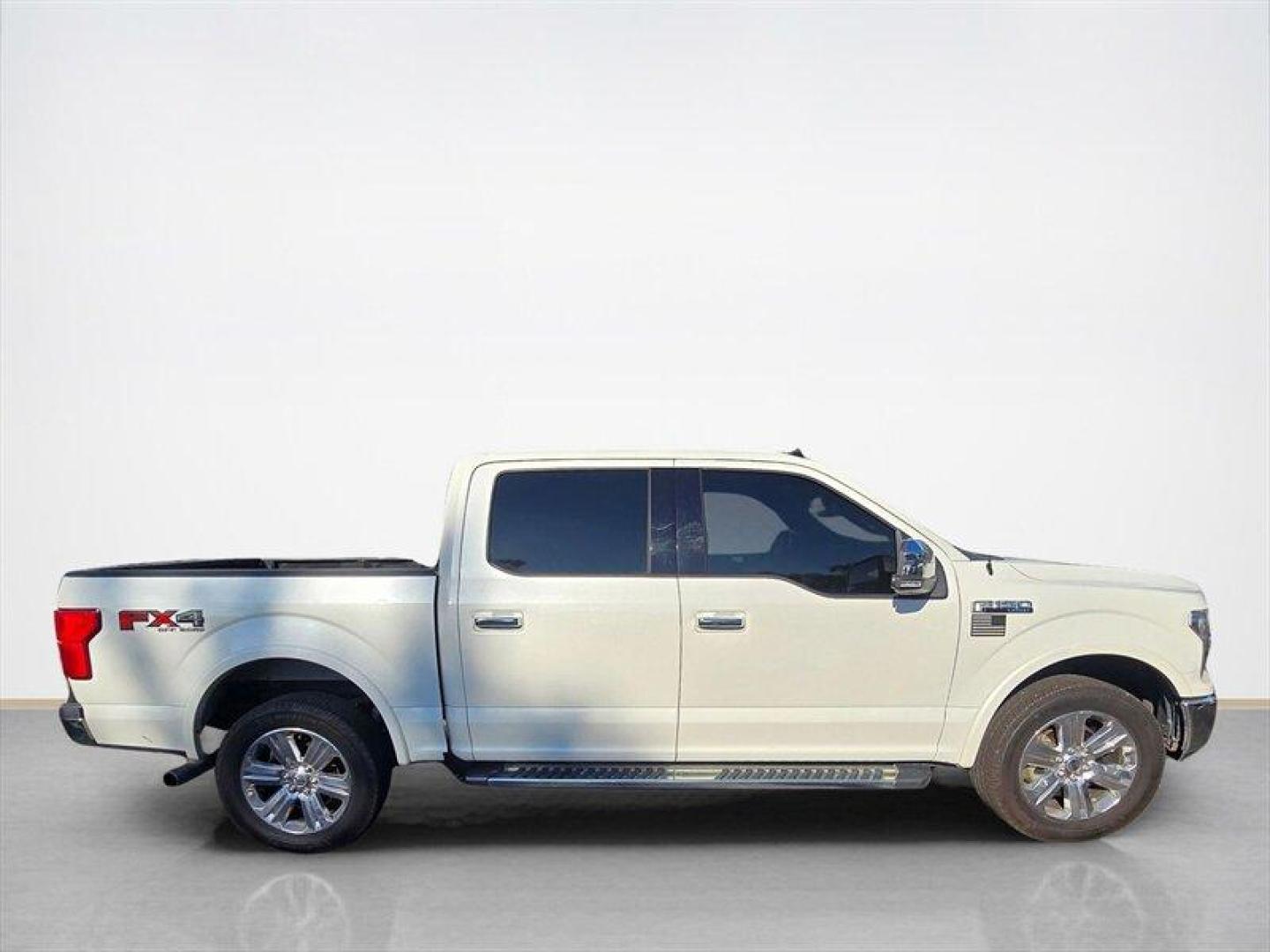 2020 Iconic Silver Ford F-150 Lariat (1FTEW1E47LF) with an EcoBoost 3.5L Twin Turbo V6 375hp 470ft. lbs. engine, Automatic transmission, located at 25355 Eames Street, Channahon, IL, 60410, (815) 467-1807, 41.429108, -88.228432 - ** LOCAL TRADE IN, WHOLESALE AS-IS SPERCIAL, HAS COLD START UP TIMING CHAIN NOISE. ** This 2020 Ford F-150 Lariat comes equipped with a powerful EcoBoost 3.5L Twin Turbo V6 engine that delivers 375 horsepower and 470 ft. lbs. of torque. The exterior is finished in an elegant Iconic Silver color, com - Photo#6
