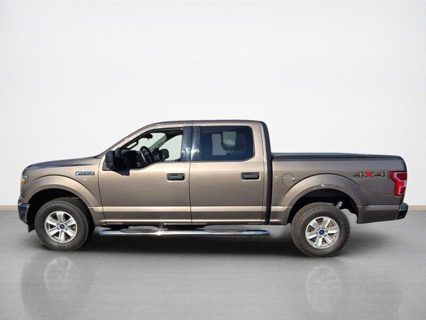 2018 Guard Ford F-150 XLT (1FTEW1EG1JF) with an EcoBoost 3.5L Twin Turbo V6 375hp 470ft. lbs. engine, Automatic transmission, located at 25355 Eames Street, Channahon, IL, 60410, (815) 467-1807, 41.429108, -88.228432 - ** LOCAL TRADE IN, WHOLESALE AS-IS SPECIAL, HAS COLD START TIMING CHAIN NOISE, HAS PREVIOUS PAINTWORK ON RIGHT SIDE. ** This 2018 Ford F-150 XLT comes equipped with a powerful EcoBoost 3.5L Twin Turbo V6 engine that delivers 375hp and 470ft. lbs. of torque. The exterior is finished in Guard, complem - Photo#1