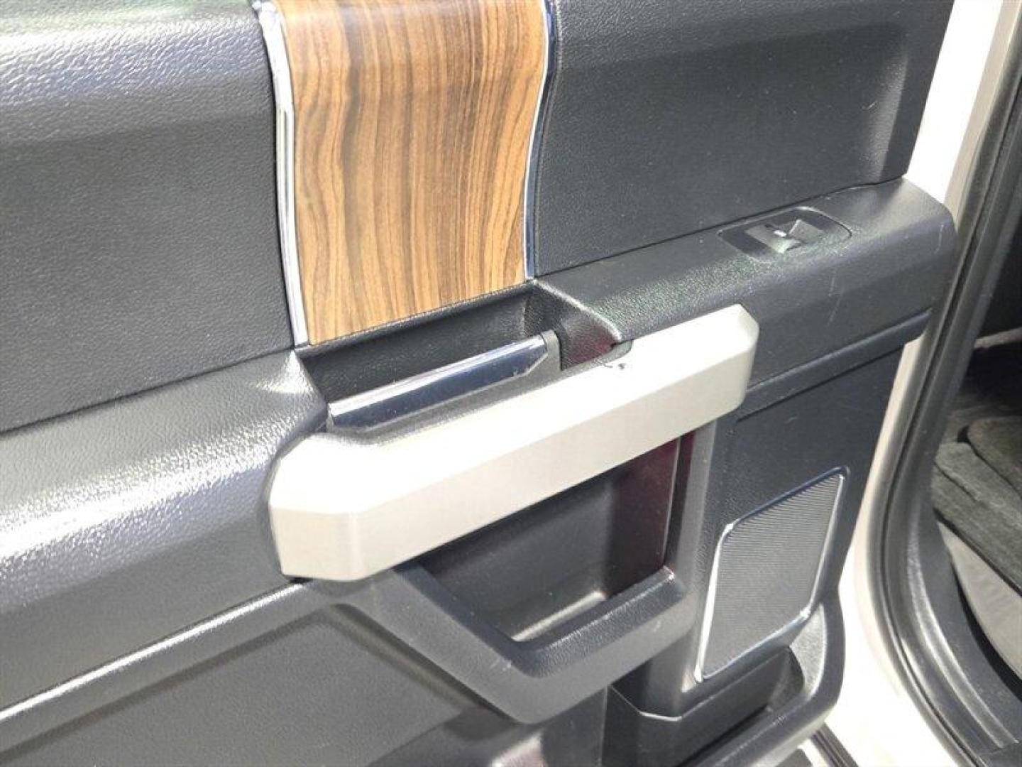 2017 Oxford White Ford F-150 Lariat (1FTEW1EG7HF) with an EcoBoost 3.5L Twin Turbo V6 375hp 470ft. lbs. engine, Automatic transmission, located at 25355 Eames Street, Channahon, IL, 60410, (815) 467-1807, 41.429108, -88.228432 - Unleash the power of the 2017 Ford F-150 Lariat - a beast on the road with its EcoBoost 3.5L Twin Turbo V6 engine delivering a jaw-dropping 375hp and 470ft. lbs. of torque. This mean machine comes in a striking Oxford White exterior and a sleek Black interior, exuding dominance at every turn. From - Photo#29