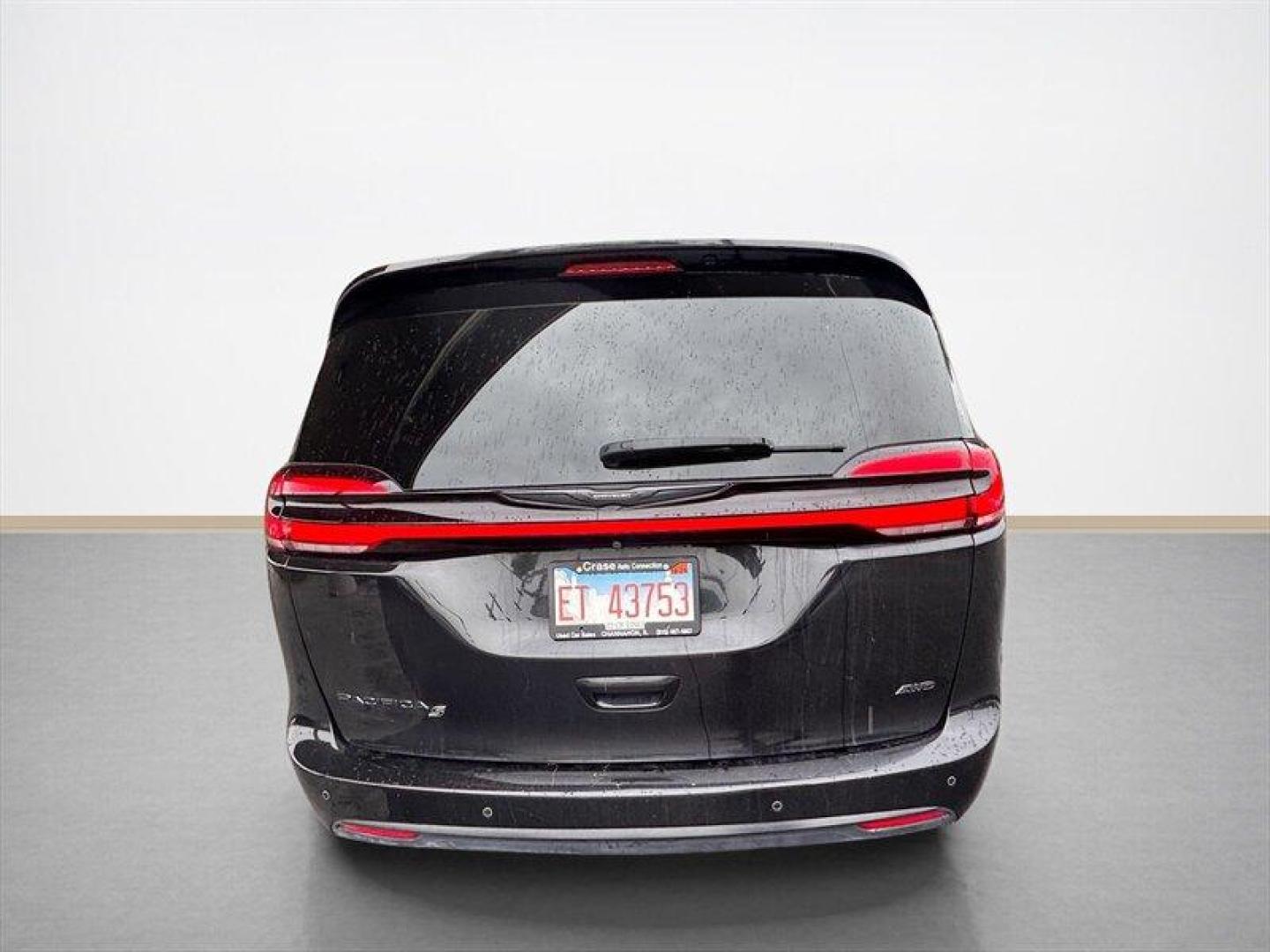 2021 Brilliant Black Crystal Pearl Coat Chrysler Pacifica Touring (2C4RC3FG9MR) with an Pentastar 3.6L V6 287hp 262ft. lbs. engine, Automatic transmission, located at 25355 Eames Street, Channahon, IL, 60410, (815) 467-1807, 41.429108, -88.228432 - Introducing the 2021 Chrysler Pacifica S, a sophisticated and versatile minivan designed to elevate your driving experience. Equipped with a robust Pentastar 3.6L V6 engine delivering 287 horsepower and 262 ft. lbs. of torque, this powerhouse ensures a smooth and efficient performance on the road. - Photo#4
