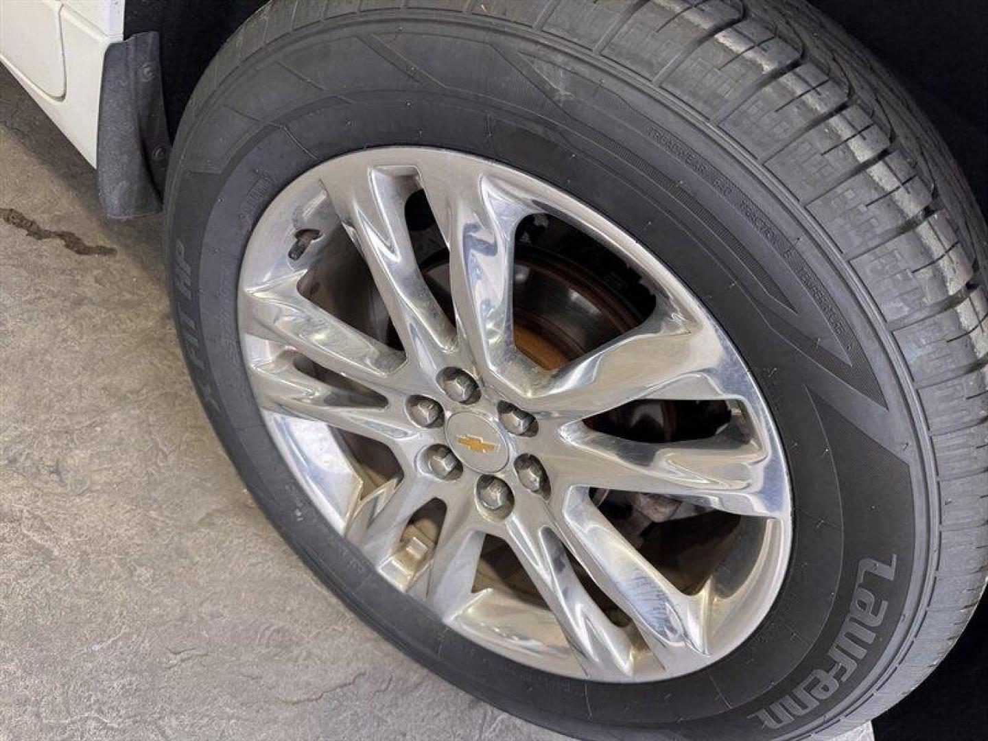 2019 Tan Chevrolet Traverse High Country (1GNEVJKW0KJ) with an 3.6L V6 310hp 266ft. lbs. engine, Automatic transmission, located at 25355 Eames Street, Channahon, IL, 60410, (815) 467-1807, 41.429108, -88.228432 - Introducing the powerhouse on wheels - the 2019 Chevrolet Traverse High Country! Buckle up for a thrilling ride with its robust 3.6L V6 engine, delivering a heart-pounding 310hp and 266ft. lbs. of torque. This beast is painted in the stunning Iridescent Pearl Tricoat exterior, exuding class and styl - Photo#11