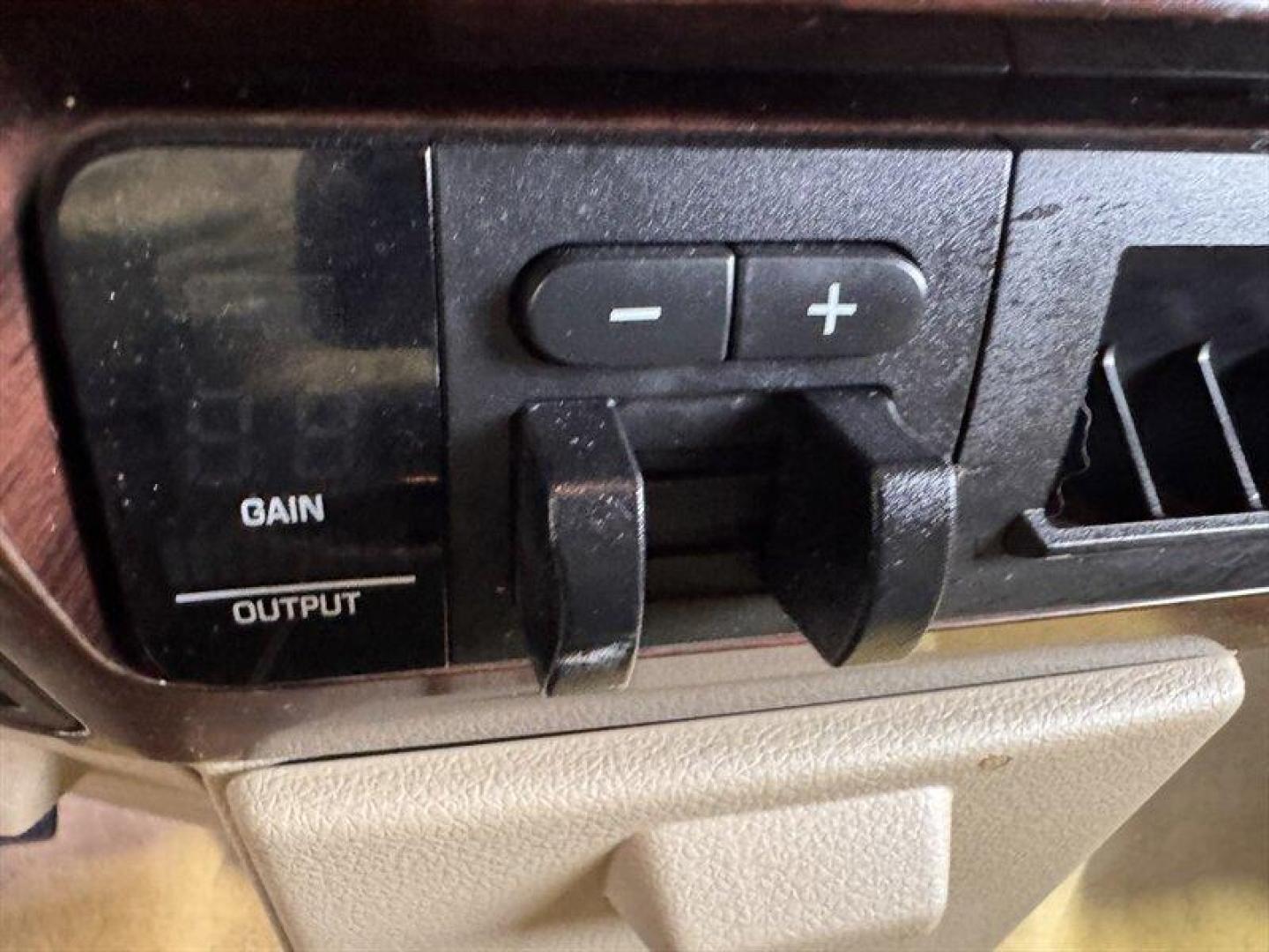 2008 Pueblo Gold Clearcoat Metallic Ford F-350 Lariat (1FTWW31Y38E) with an Triton 6.8L V10 362hp 457ft. lbs. engine, Automatic transmission, located at 25355 Eames Street, Channahon, IL, 60410, (815) 467-1807, 41.429108, -88.228432 - Behold the mighty 2008 Ford F-350 Super Duty Lariat Crew Cab, a beast of a truck with a heart of Triton 6.8L V10 power, belting out 362hp and 457ft. lbs. of torque! This bad boy comes dressed to impress in a stylish Pueblo Gold Clearcoat Metallic/Black exterior, ready to turn heads on the road. Ste - Photo#21