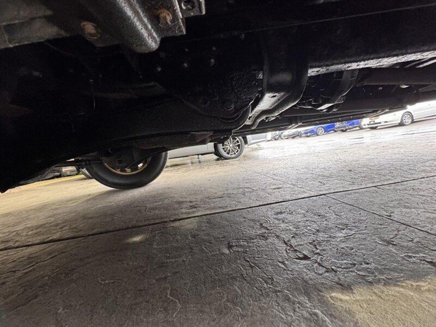 2008 Pueblo Gold Clearcoat Metallic Ford F-350 Lariat (1FTWW31Y38E) with an Triton 6.8L V10 362hp 457ft. lbs. engine, Automatic transmission, located at 25355 Eames Street, Channahon, IL, 60410, (815) 467-1807, 41.429108, -88.228432 - Behold the mighty 2008 Ford F-350 Super Duty Lariat Crew Cab, a beast of a truck with a heart of Triton 6.8L V10 power, belting out 362hp and 457ft. lbs. of torque! This bad boy comes dressed to impress in a stylish Pueblo Gold Clearcoat Metallic/Black exterior, ready to turn heads on the road. Ste - Photo#33