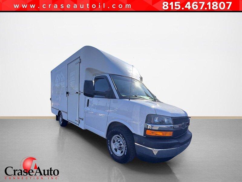 photo of 2017 Chevrolet Express 3500 