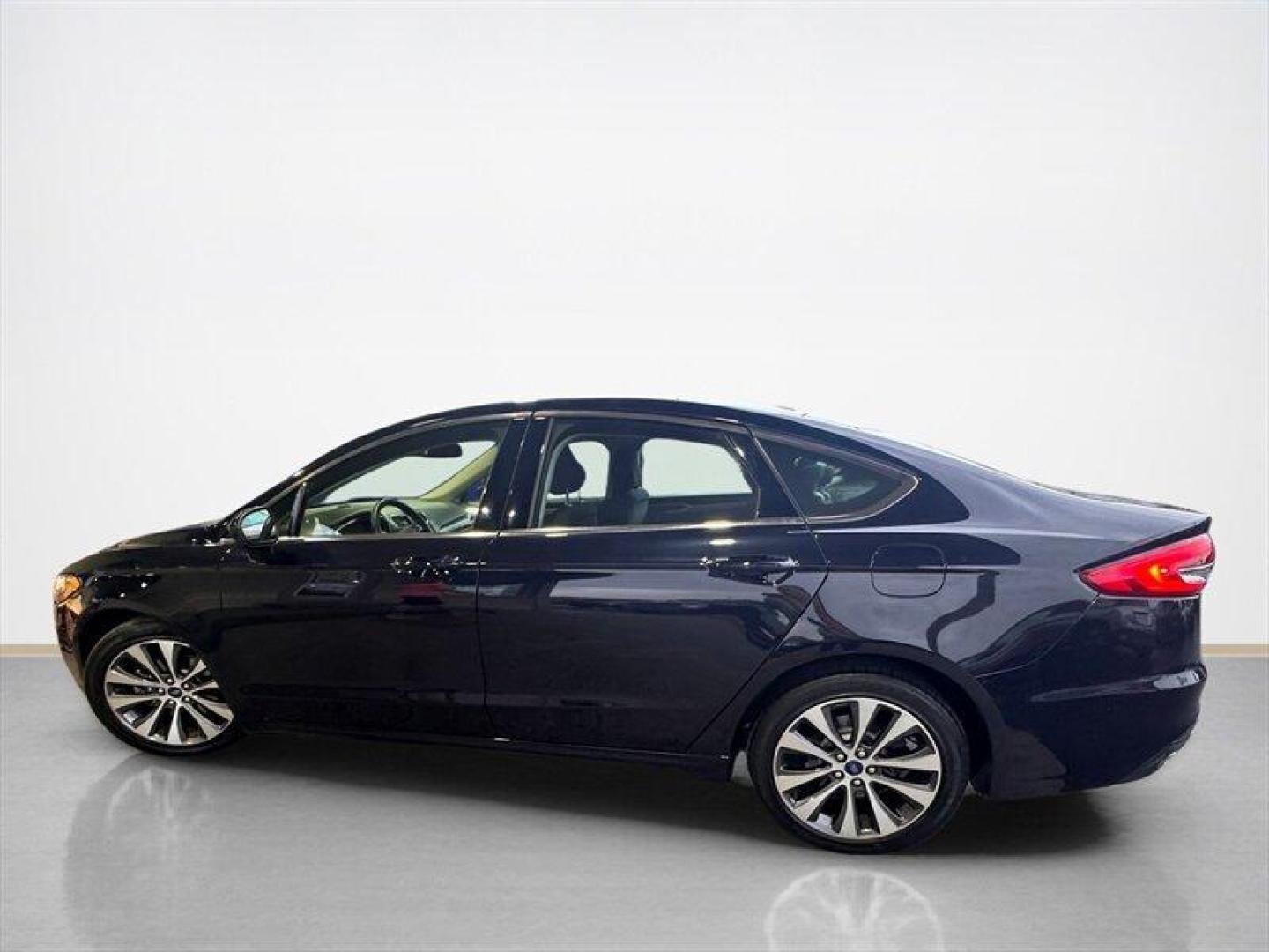 2020 Velocity Blue Ford Fusion SE (3FA6P0T90LR) with an EcoBoost 2.0L Turbo I4 245hp 275ft. lbs. engine, Automatic transmission, located at 25355 Eames Street, Channahon, IL, 60410, (815) 467-1807, 41.429108, -88.228432 - Introducing the sleek and stylish 2020 Ford Fusion SE in the eye-catching Alto Blue Metallic Tinted Clearcoat exterior and luxurious Ebony interior. Powered by a mighty EcoBoost 2.0L Turbo I4 engine, this baby churns out a whopping 245hp and 275ft. lbs. of torque. With less than 24,000 miles on the - Photo#6