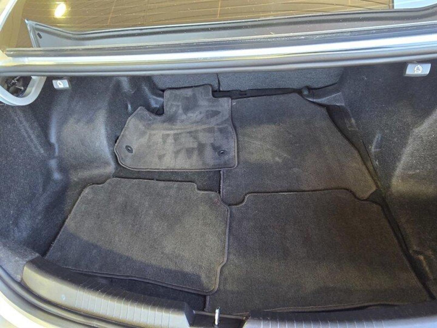 2018 Silver Ice Metallic Chevrolet Malibu LT (1G1ZD5STXJF) with an 1.5 engine, Automatic transmission, located at 25355 Eames Street, Channahon, IL, 60410, (815) 467-1807, 41.429108, -88.228432 - Photo#25