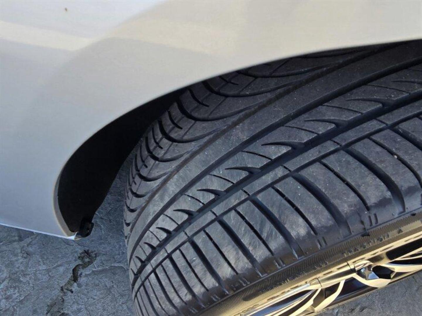 2018 Silver Ice Metallic Chevrolet Malibu LT (1G1ZD5STXJF) with an 1.5 engine, Automatic transmission, located at 25355 Eames Street, Channahon, IL, 60410, (815) 467-1807, 41.429108, -88.228432 - Photo#28