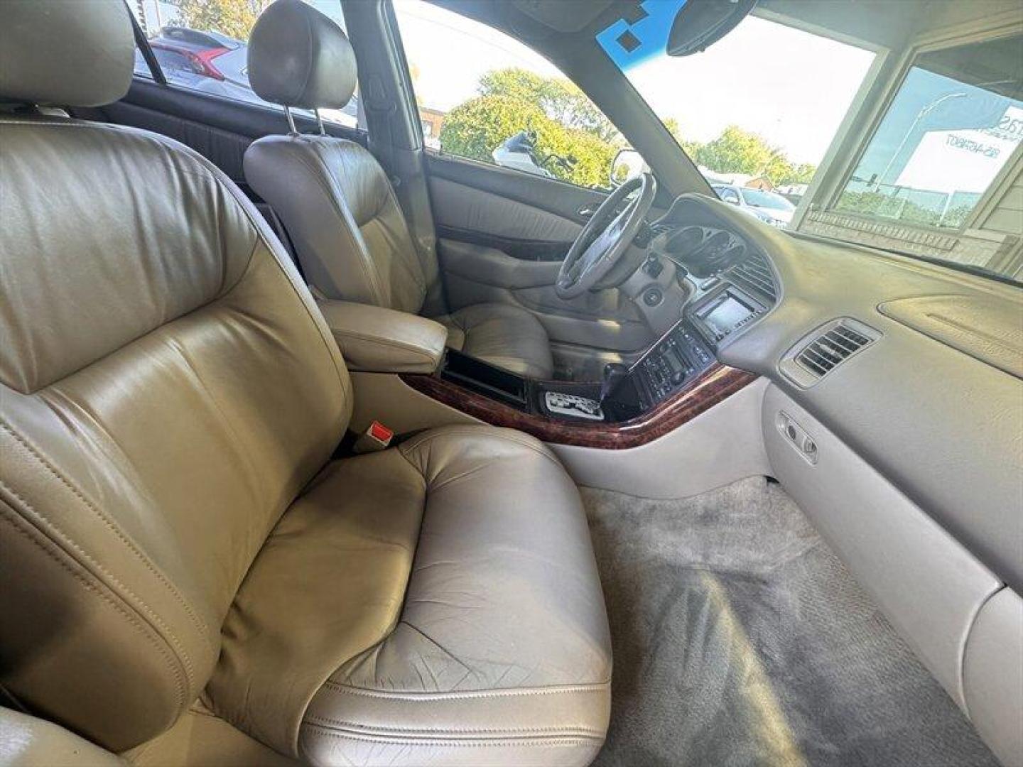 2000 White Diamond Pearl Acura TL Navigation Navigation (19UUA5673YA) with an 3L NA V6 single overhead cam (SOHC) 24V engine, Automatic transmission, located at 25355 Eames Street, Channahon, IL, 60410, (815) 467-1807, 41.429108, -88.228432 - This 2000 Acura TL 3.2 is an absolute powerhouse on the road! Under the hood, you'll find a robust 3L NA V6 single overhead cam (SOHC) 24V engine that delivers a thrilling driving experience every time you hit the gas. With its sleek Taffeta White exterior and luxurious Parchment interior, this car - Photo#12