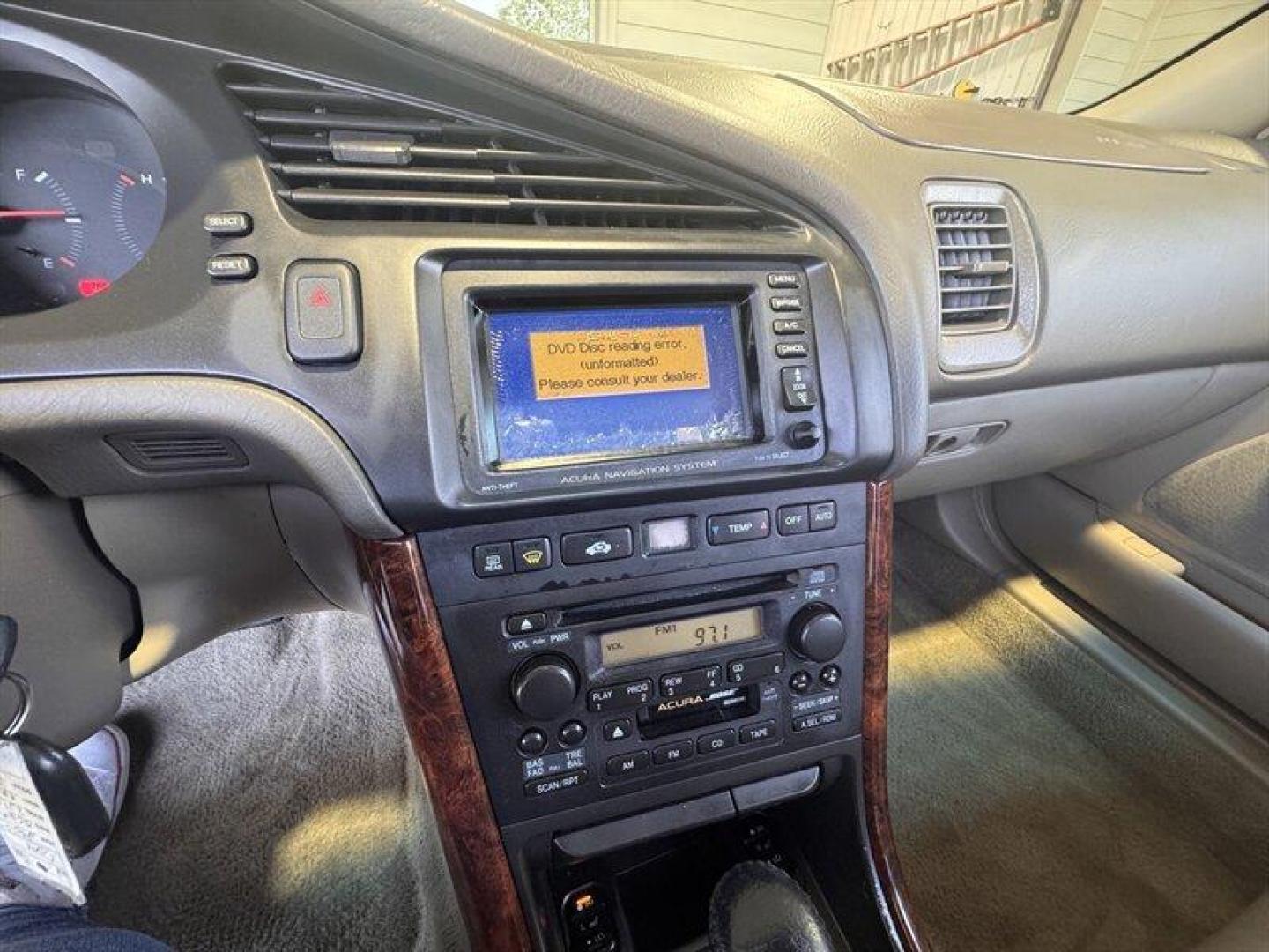 2000 White Diamond Pearl Acura TL Navigation Navigation (19UUA5673YA) with an 3L NA V6 single overhead cam (SOHC) 24V engine, Automatic transmission, located at 25355 Eames Street, Channahon, IL, 60410, (815) 467-1807, 41.429108, -88.228432 - This 2000 Acura TL 3.2 is an absolute powerhouse on the road! Under the hood, you'll find a robust 3L NA V6 single overhead cam (SOHC) 24V engine that delivers a thrilling driving experience every time you hit the gas. With its sleek Taffeta White exterior and luxurious Parchment interior, this car - Photo#17