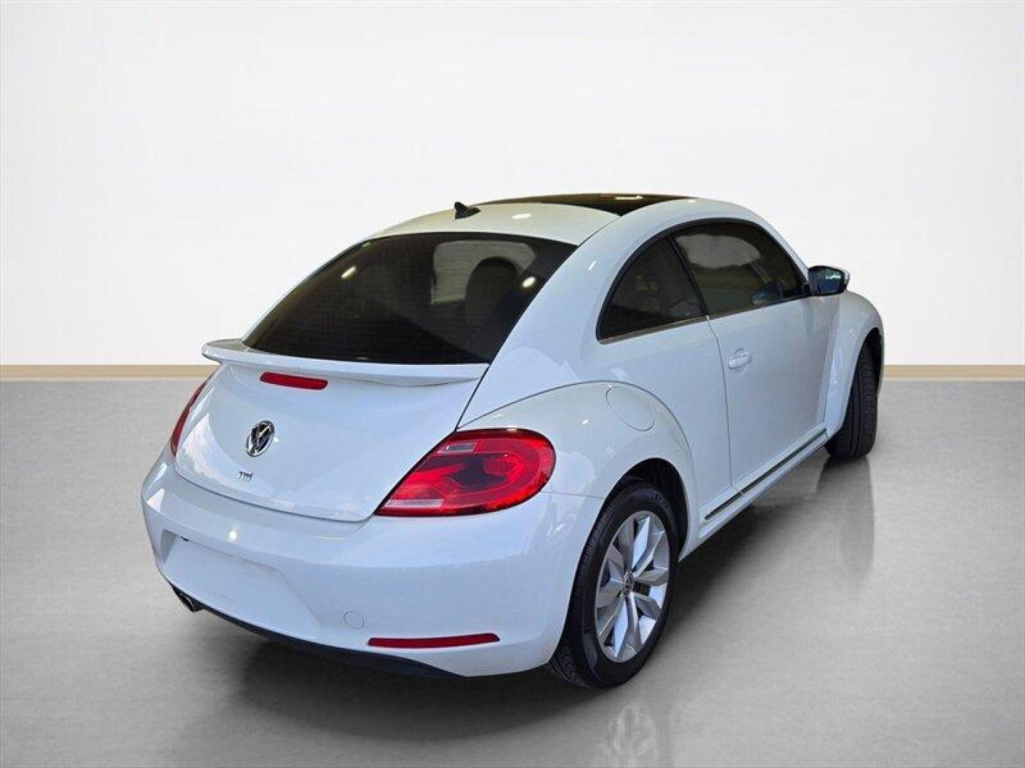 2014 Candy White Volkswagen Beetle-Classic 2.0 TDI (3VWJL7AT4EM) with an 2.0L Diesel Turbo I4 140hp 236ft. lbs. engine, Automatic transmission, located at 25355 Eames Street, Channahon, IL, 60410, (815) 467-1807, 41.429108, -88.228432 - Introducing the 2014 Volkswagen Beetle-Classic TDI, where classic charm meets modern efficiency! This stylish bug is powered by a peppy 2.0L Diesel Turbo engine, delivering a respectable 140hp and 236ft. lbs. of torque. So whether you're cruising down the highway or zipping through city streets, thi - Photo#3