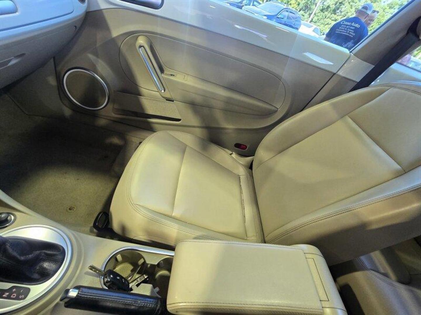 2014 Candy White Volkswagen Beetle-Classic 2.0 TDI (3VWJL7AT4EM) with an 2.0L Diesel Turbo I4 140hp 236ft. lbs. engine, Automatic transmission, located at 25355 Eames Street, Channahon, IL, 60410, (815) 467-1807, 41.429108, -88.228432 - Introducing the 2014 Volkswagen Beetle-Classic TDI, where classic charm meets modern efficiency! This stylish bug is powered by a peppy 2.0L Diesel Turbo engine, delivering a respectable 140hp and 236ft. lbs. of torque. So whether you're cruising down the highway or zipping through city streets, thi - Photo#27