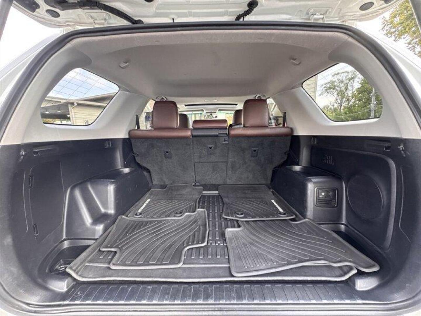 2016 Blizzard Pearl Toyota 4Runner Limited (JTEBU5JR9G5) with an 4.0L V6 270hp 278ft. lbs. engine, Automatic transmission, located at 25355 Eames Street, Channahon, IL, 60410, (815) 467-1807, 41.429108, -88.228432 - Oh, honey, get ready to turn heads in this fierce 2016 Toyota 4Runner Limited! This bad boy is packing a 4.0L V6 engine that delivers a sizzling 270hp and 278ft. lbs. of torque. It's a powerhouse on wheels! Now let's talk about the factory default features because this beauty is loaded! Slide into - Photo#13