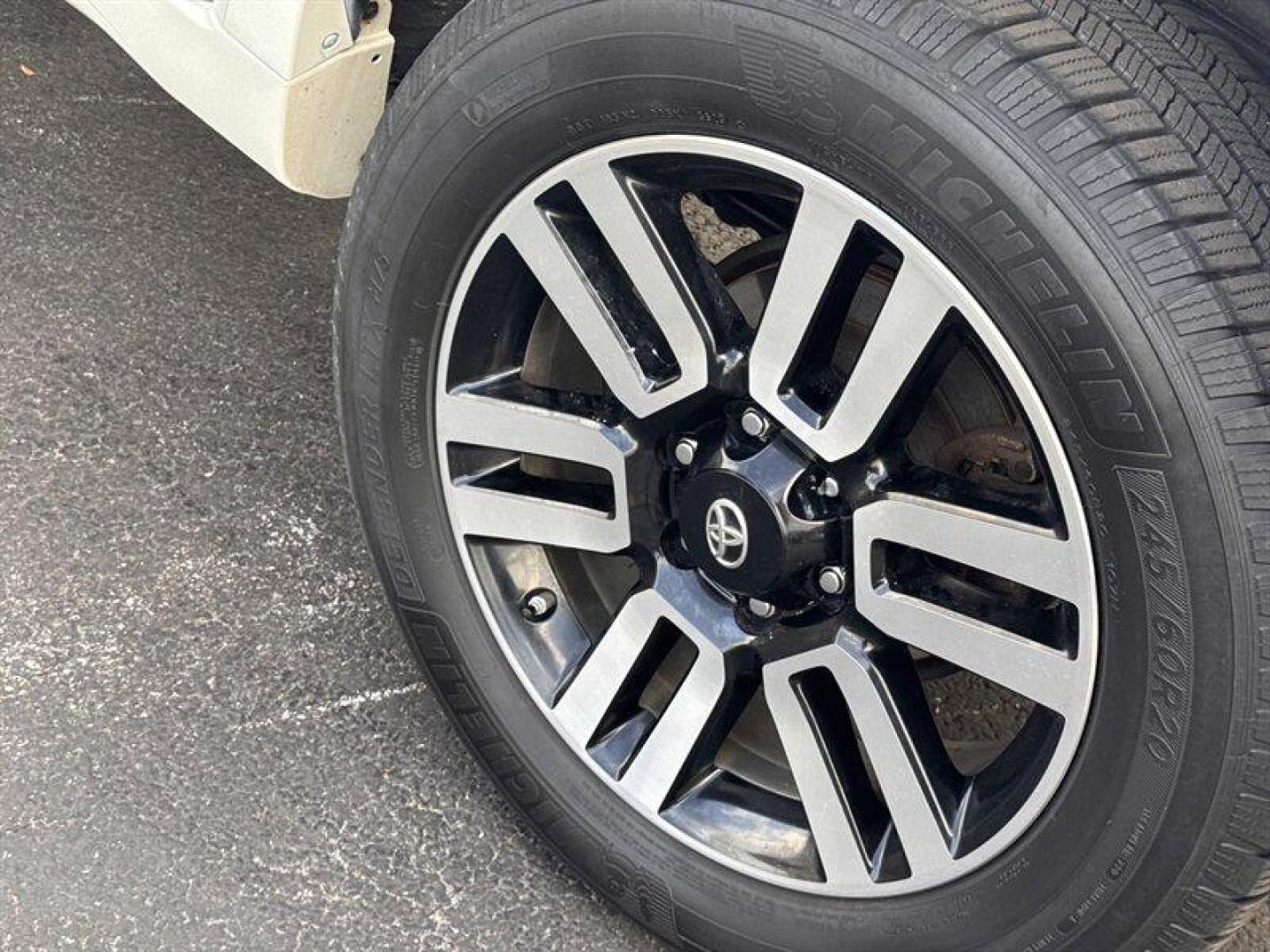 2016 Blizzard Pearl Toyota 4Runner Limited (JTEBU5JR9G5) with an 4.0L V6 270hp 278ft. lbs. engine, Automatic transmission, located at 25355 Eames Street, Channahon, IL, 60410, (815) 467-1807, 41.429108, -88.228432 - Oh, honey, get ready to turn heads in this fierce 2016 Toyota 4Runner Limited! This bad boy is packing a 4.0L V6 engine that delivers a sizzling 270hp and 278ft. lbs. of torque. It's a powerhouse on wheels! Now let's talk about the factory default features because this beauty is loaded! Slide into - Photo#9