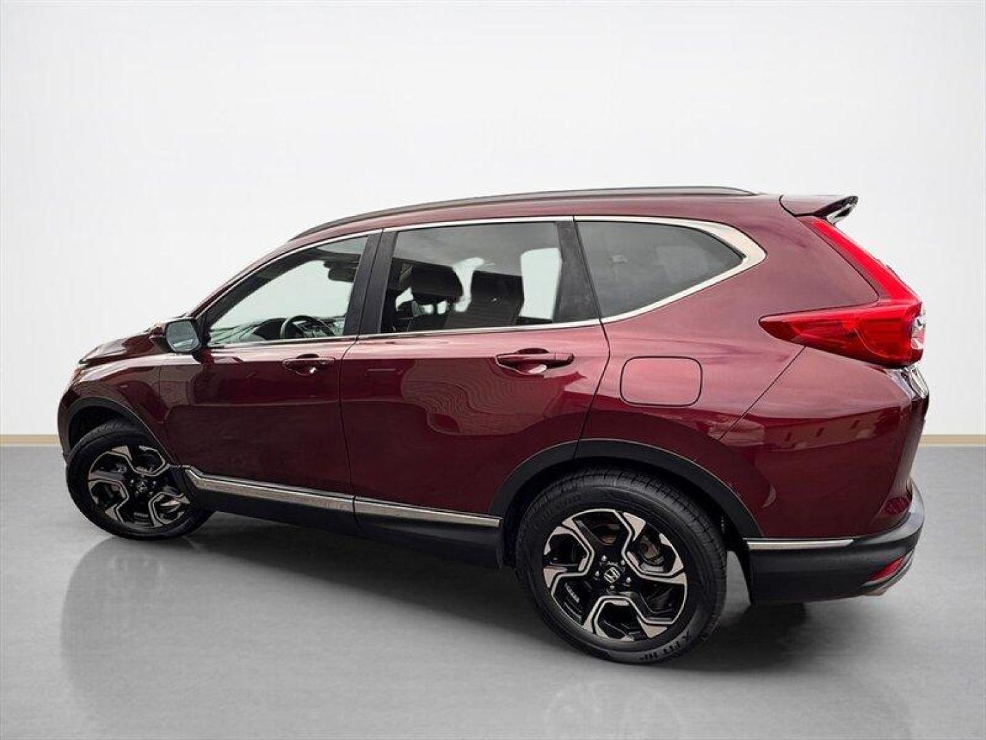 2017 Lunar Silver Metallic Honda CR-V Touring (5J6RW2H92HL) with an 1.5L Turbo I4 190hp 179ft. lbs. engine, Automatic transmission, located at 25355 Eames Street, Channahon, IL, 60410, (815) 467-1807, 41.429108, -88.228432 - Introducing the sleek and stylish 2017 Honda CR-V Touring in Lunar Silver Metallic with a luxurious Black interior! This beauty is powered by a 1.5L Turbo I4 engine, delivering a peppy 190hp and 179ft. lbs. of torque for an exhilarating drive every time. Step inside this top-of-the-line CR-V and yo - Photo#6