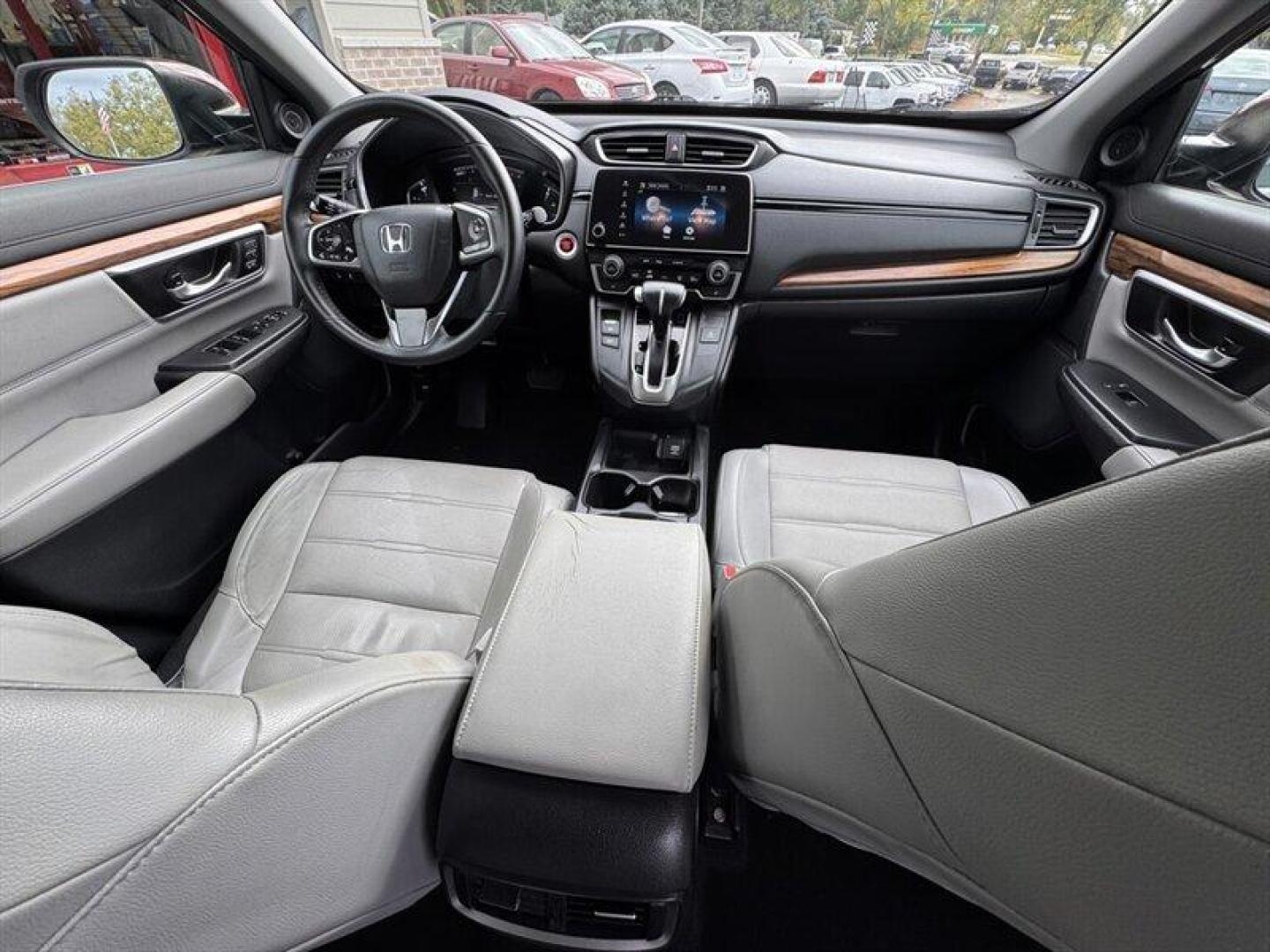 2017 Lunar Silver Metallic Honda CR-V Touring (5J6RW2H92HL) with an 1.5L Turbo I4 190hp 179ft. lbs. engine, Automatic transmission, located at 25355 Eames Street, Channahon, IL, 60410, (815) 467-1807, 41.429108, -88.228432 - Introducing the sleek and stylish 2017 Honda CR-V Touring in Lunar Silver Metallic with a luxurious Black interior! This beauty is powered by a 1.5L Turbo I4 engine, delivering a peppy 190hp and 179ft. lbs. of torque for an exhilarating drive every time. Step inside this top-of-the-line CR-V and yo - Photo#16