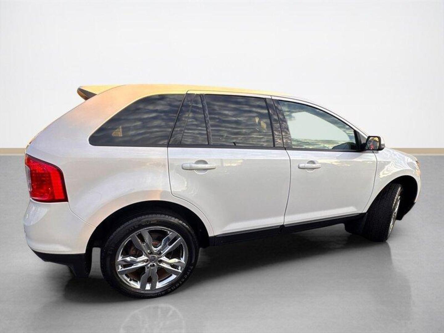 2013 White Platinum Metallic Tri-Coat Ford Edge SEL (2FMDK3JC6DB) with an 3.5L V6 285hp 253ft. lbs. engine, Automatic transmission, located at 25355 Eames Street, Channahon, IL, 60410, (815) 467-1807, 41.429108, -88.228432 - **2013 Ford Edge SEL: Your Stylish Companion on Wheels!** Buckle up, because this 2013 Ford Edge SEL is here to make every drive feel like a mini road trip! Dressed in a dazzling White Platinum Metallic Tri-Coat, this beauty isnt just a car; its a statement. And lets be real, who wouldnt want to ro - Photo#1