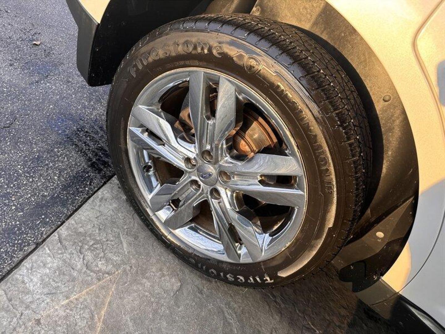 2013 White Platinum Metallic Tri-Coat Ford Edge SEL (2FMDK3JC6DB) with an 3.5L V6 285hp 253ft. lbs. engine, Automatic transmission, located at 25355 Eames Street, Channahon, IL, 60410, (815) 467-1807, 41.429108, -88.228432 - **2013 Ford Edge SEL: Your Stylish Companion on Wheels!** Buckle up, because this 2013 Ford Edge SEL is here to make every drive feel like a mini road trip! Dressed in a dazzling White Platinum Metallic Tri-Coat, this beauty isnt just a car; its a statement. And lets be real, who wouldnt want to ro - Photo#9