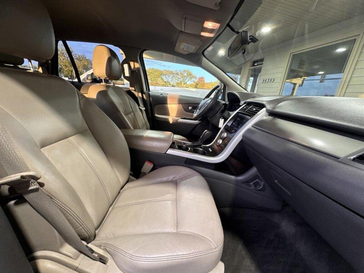 2013 White Platinum Metallic Tri-Coat Ford Edge SEL (2FMDK3JC6DB) with an 3.5L V6 285hp 253ft. lbs. engine, Automatic transmission, located at 25355 Eames Street, Channahon, IL, 60410, (815) 467-1807, 41.429108, -88.228432 - **2013 Ford Edge SEL: Your Stylish Companion on Wheels!** Buckle up, because this 2013 Ford Edge SEL is here to make every drive feel like a mini road trip! Dressed in a dazzling White Platinum Metallic Tri-Coat, this beauty isnt just a car; its a statement. And lets be real, who wouldnt want to ro - Photo#14