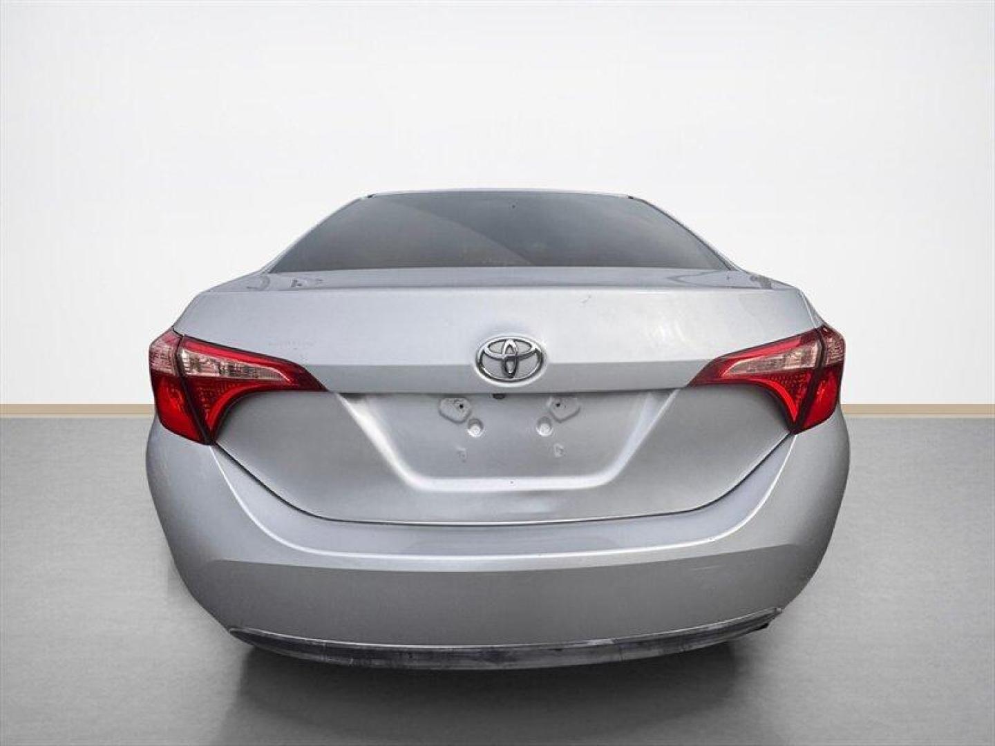 2017 Classic Silver Metallic Toyota Corolla L (2T1BURHE6HC) with an 1.8L I4 132hp 128ft. lbs. engine, Automatic transmission, located at 25355 Eames Street, Channahon, IL, 60410, (815) 467-1807, 41.429108, -88.228432 - Introducing the 2017 Toyota Corolla L the car that proves you can be practical and stylish at the same time! Wrapped in a shiny Classic Silver Metallic coat, this sleek machine is ready to hit the road and turn heads, all while sipping fuel like a refined connoisseur at a wine tasting. With its 1.8 - Photo#4