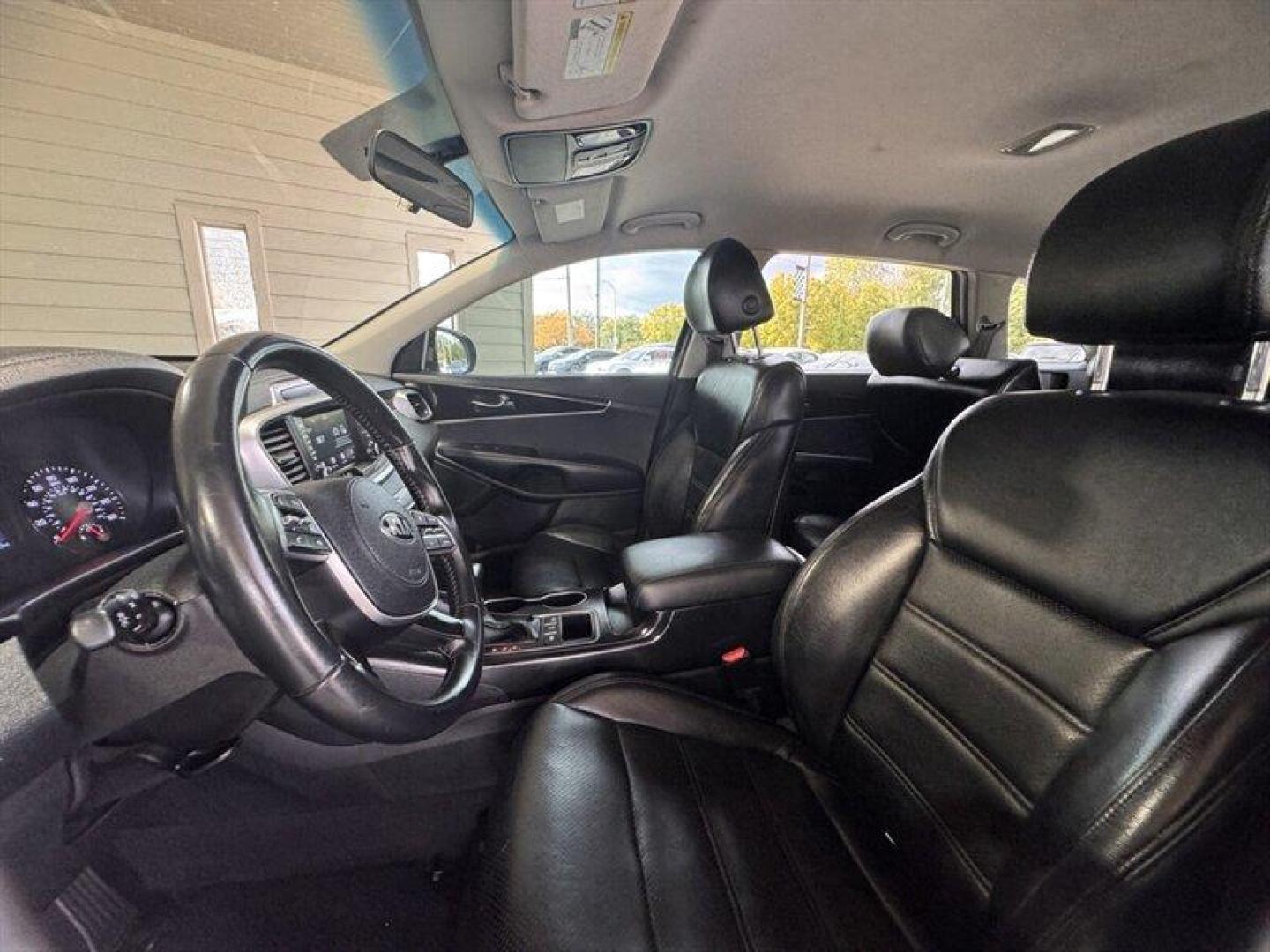 2020 Ebony Black Kia Sorento LX (5XYPGDA37LG) with an 2.4L I4 185hp 178ft. lbs. engine, Automatic transmission, located at 25355 Eames Street, Channahon, IL, 60410, (815) 467-1807, 41.429108, -88.228432 - Introducing the 2020 Kia Sorento LX a perfect blend of style, comfort, and practicality! This versatile SUV is designed to enhance your driving experience, whether you're commuting to work, running errands, or heading out on a weekend adventure. Under the hood, the Sorento LX is powered by a robus - Photo#11