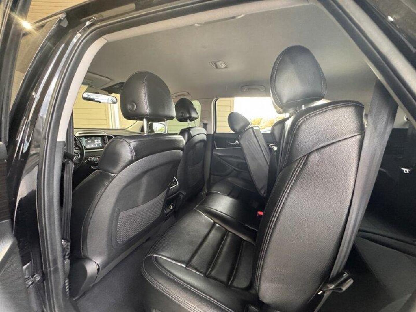 2020 Ebony Black Kia Sorento LX (5XYPGDA37LG) with an 2.4L I4 185hp 178ft. lbs. engine, Automatic transmission, located at 25355 Eames Street, Channahon, IL, 60410, (815) 467-1807, 41.429108, -88.228432 - Introducing the 2020 Kia Sorento LX a perfect blend of style, comfort, and practicality! This versatile SUV is designed to enhance your driving experience, whether you're commuting to work, running errands, or heading out on a weekend adventure. Under the hood, the Sorento LX is powered by a robus - Photo#12