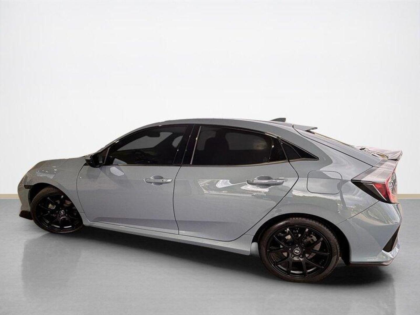 2017 Polished Metal Metallic Honda Civic EX (SHHFK7H55HU) with an 1.5L Turbo I4 174hp 162ft. lbs. engine, Automatic transmission, located at 25355 Eames Street, Channahon, IL, 60410, (815) 467-1807, 41.429108, -88.228432 - Introducing the 2017 Honda Civic EX, a standout in the compact sedan segment known for its blend of efficiency, performance, and comfort. This model is powered by a 1.5L Turbocharged Inline-4 engine, delivering 174 horsepower and 162 ft-lbs of torque, ensuring a dynamic driving experience while main - Photo#6