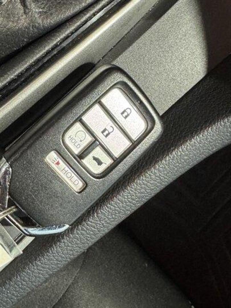 2017 Polished Metal Metallic Honda Civic EX (SHHFK7H55HU) with an 1.5L Turbo I4 174hp 162ft. lbs. engine, Automatic transmission, located at 25355 Eames Street, Channahon, IL, 60410, (815) 467-1807, 41.429108, -88.228432 - Introducing the 2017 Honda Civic EX, a standout in the compact sedan segment known for its blend of efficiency, performance, and comfort. This model is powered by a 1.5L Turbocharged Inline-4 engine, delivering 174 horsepower and 162 ft-lbs of torque, ensuring a dynamic driving experience while main - Photo#28