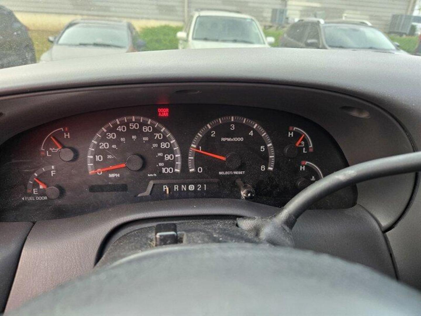 2000 Chestnut Clear Coat Metallic Ford F-150 XLT (1FTRX17L5YN) with an Triton 5.4L V8 260hp 350ft. lbs. engine, Automatic transmission, located at 25355 Eames Street, Channahon, IL, 60410, (815) 467-1807, 41.429108, -88.228432 - ** LOCAL TRADE IN, WHOLESALE AS-IS SPECIAL. HAS RUST BUT RUNS WELL. ** Discover the 2000 Ford F-150 XLT, a reliable and versatile pickup truck that has stood the test of time. Powered by a robust Triton 5.4L V8 engine, this vehicle generates an impressive 260 horsepower and 350 ft-lbs of torque, ma - Photo#13