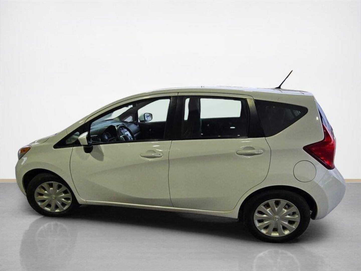 2016 Fresh Powder Nissan Versa Note SV (3N1CE2CP1GL) with an 1.6L I4 109hp 107ft. lbs. engine, Automatic transmission, located at 25355 Eames Street, Channahon, IL, 60410, (815) 467-1807, 41.429108, -88.228432 - Introducing the 2016 Nissan Versa Note S, an efficient and versatile hatchback that combines practicality with a spirited driving experience. This model is powered by a peppy 1.6L I4 engine, delivering 109 horsepower and 107 lb-ft of torque, making it an ideal choice for both city commutes and highw - Photo#6