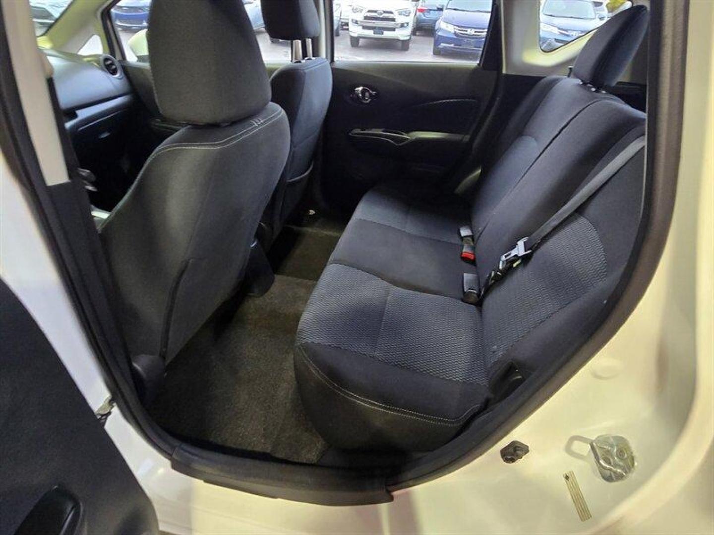 2016 Fresh Powder Nissan Versa Note SV (3N1CE2CP1GL) with an 1.6L I4 109hp 107ft. lbs. engine, Automatic transmission, located at 25355 Eames Street, Channahon, IL, 60410, (815) 467-1807, 41.429108, -88.228432 - Introducing the 2016 Nissan Versa Note S, an efficient and versatile hatchback that combines practicality with a spirited driving experience. This model is powered by a peppy 1.6L I4 engine, delivering 109 horsepower and 107 lb-ft of torque, making it an ideal choice for both city commutes and highw - Photo#21