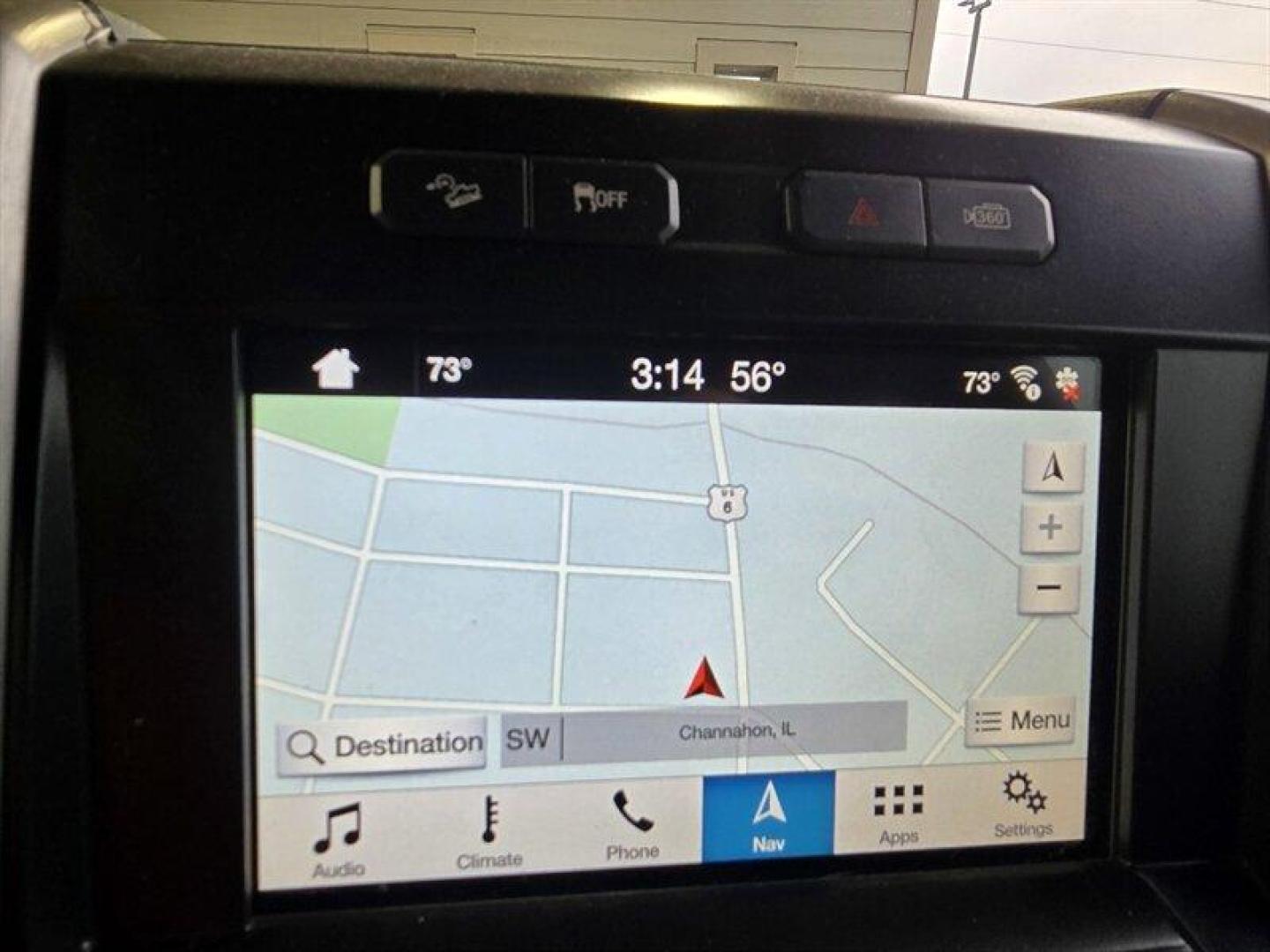 2016 White Platinum Metallic Tri-Coat Ford F-150 Platinum (1FTEW1EG3GF) with an EcoBoost 3.5L Twin Turbo V6 365hp 420ft. lbs. engine, Automatic transmission, located at 25355 Eames Street, Channahon, IL, 60410, (815) 467-1807, 41.429108, -88.228432 - Introducing the 2016 Ford F-150 Platinum, a robust and versatile pickup that combines performance with luxury. This model is powered by the EcoBoost 3.5L Twin Turbo V6 engine, delivering an impressive 365 horsepower and 420 lb-ft of torque, making it well-suited for both work and play. With its stro - Photo#18