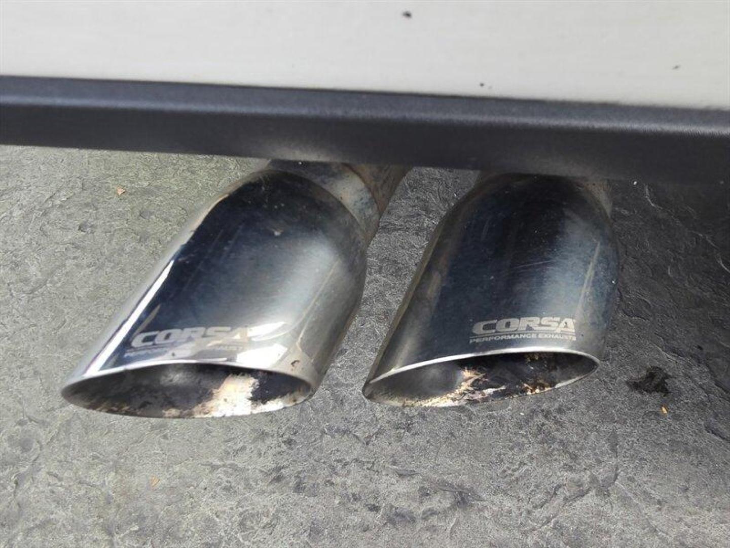 2016 White Platinum Metallic Tri-Coat Ford F-150 Platinum (1FTEW1EG3GF) with an EcoBoost 3.5L Twin Turbo V6 365hp 420ft. lbs. engine, Automatic transmission, located at 25355 Eames Street, Channahon, IL, 60410, (815) 467-1807, 41.429108, -88.228432 - Introducing the 2016 Ford F-150 Platinum, a robust and versatile pickup that combines performance with luxury. This model is powered by the EcoBoost 3.5L Twin Turbo V6 engine, delivering an impressive 365 horsepower and 420 lb-ft of torque, making it well-suited for both work and play. With its stro - Photo#27